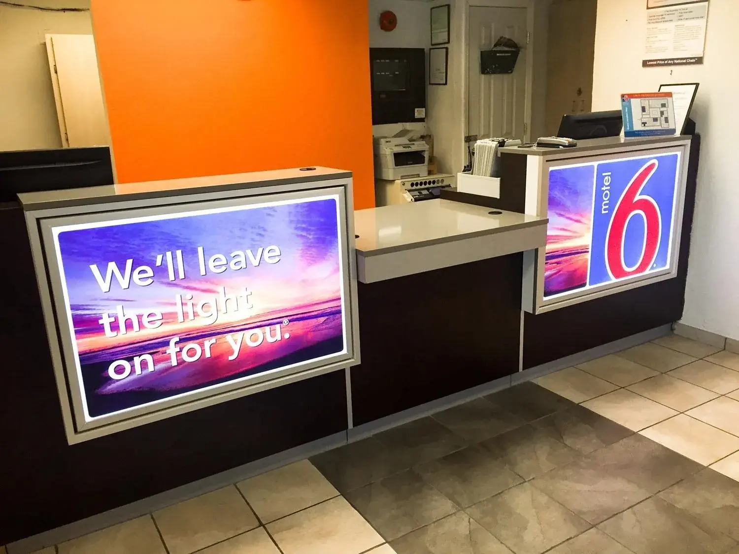 Lobby or reception in Motel 6-Bessemer, AL - Birmingham Lobby or reception in Motel 6-Bessemer, AL - Birmingham