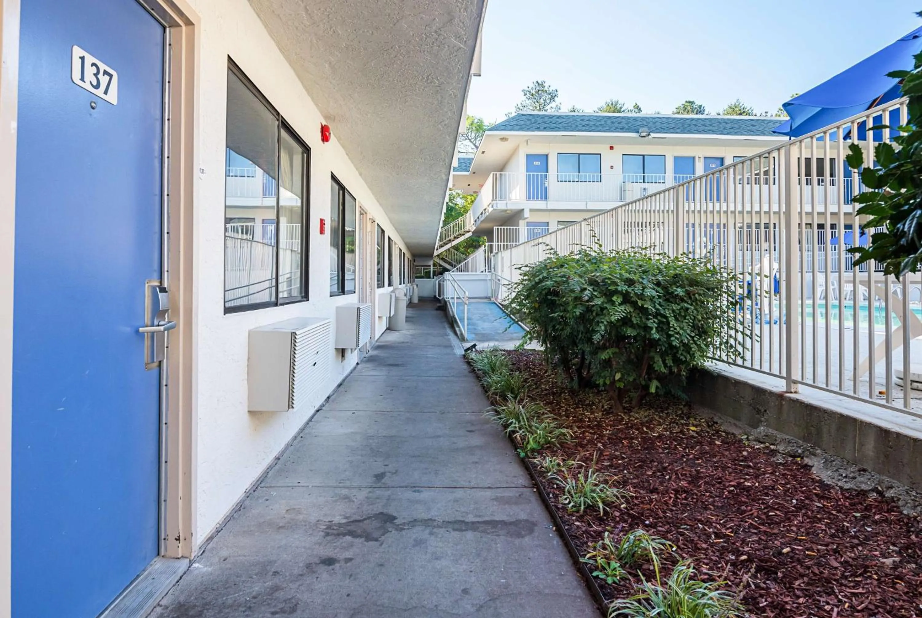 Property building in Motel 6-Bessemer, AL - Birmingham