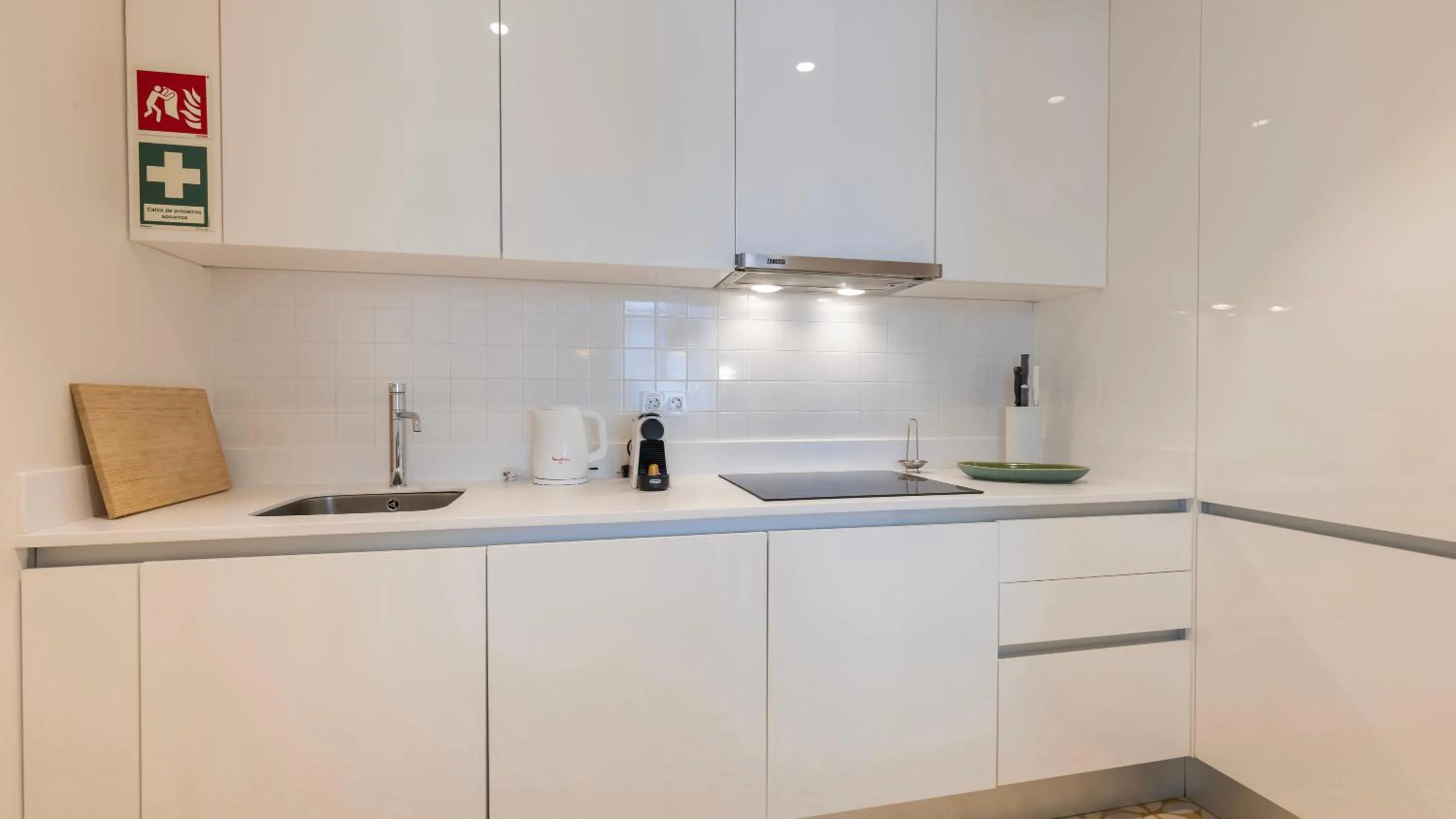 Kitchen or kitchenette in Downtown by the River Apartment by LovelyStay
