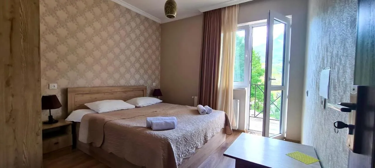 Bed in Kazbegi Inn