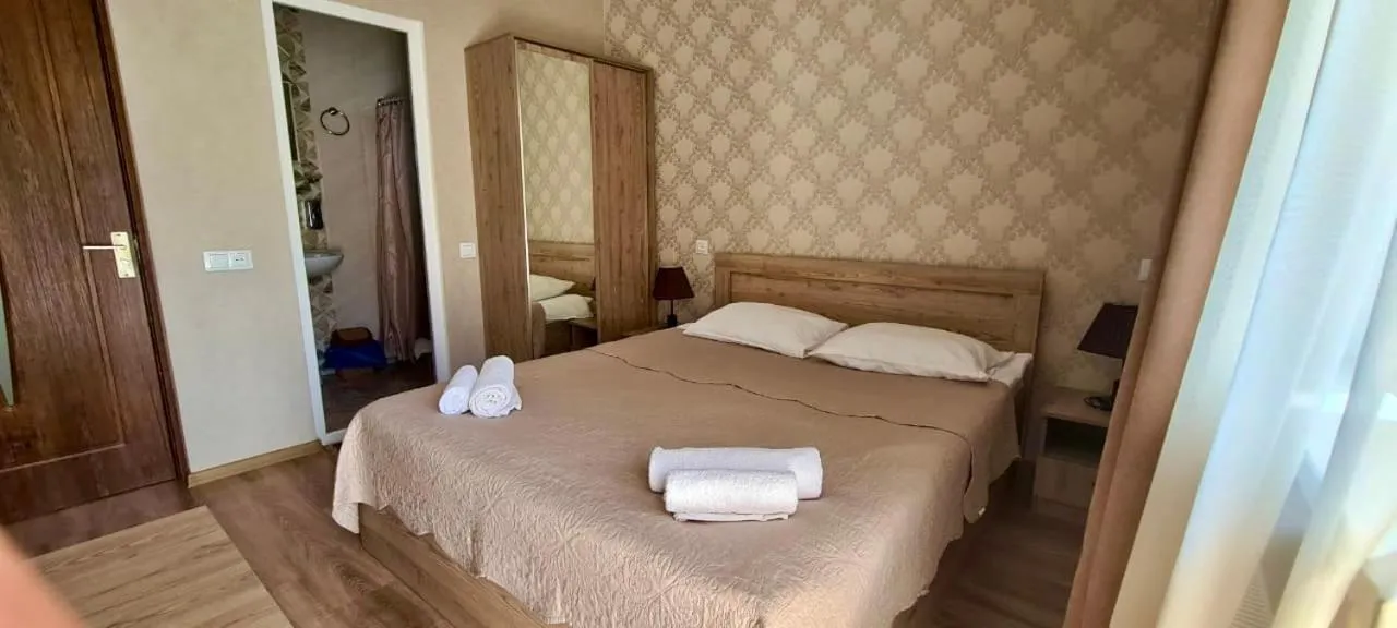 Bed in Kazbegi Inn