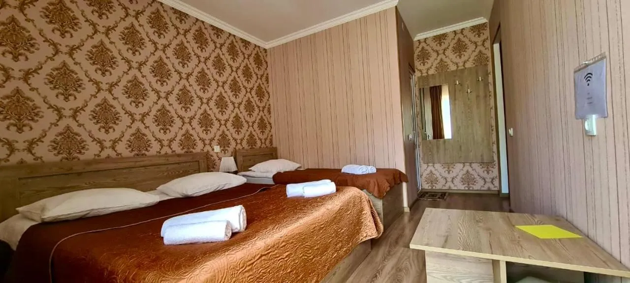 Bed in Kazbegi Inn