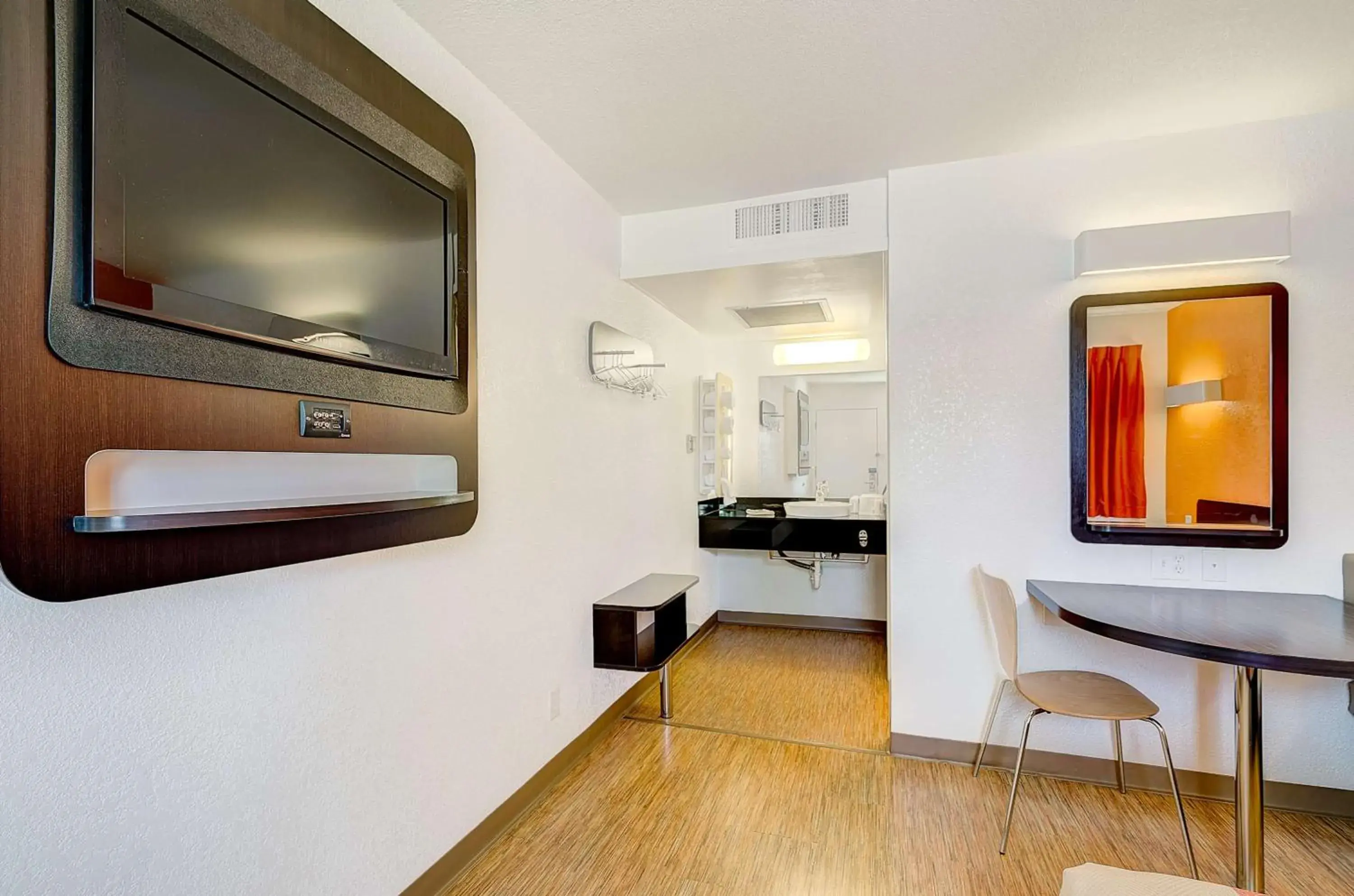 TV and multimedia, TV/Entertainment Center in Motel 6-Thornton, CO - Denver