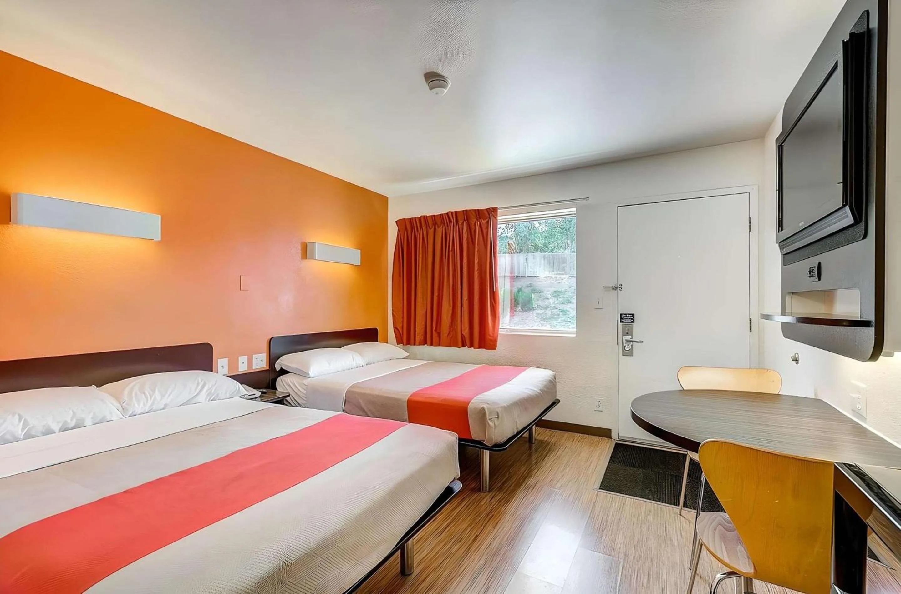 Bedroom in Park Inn by Radisson, Thornton