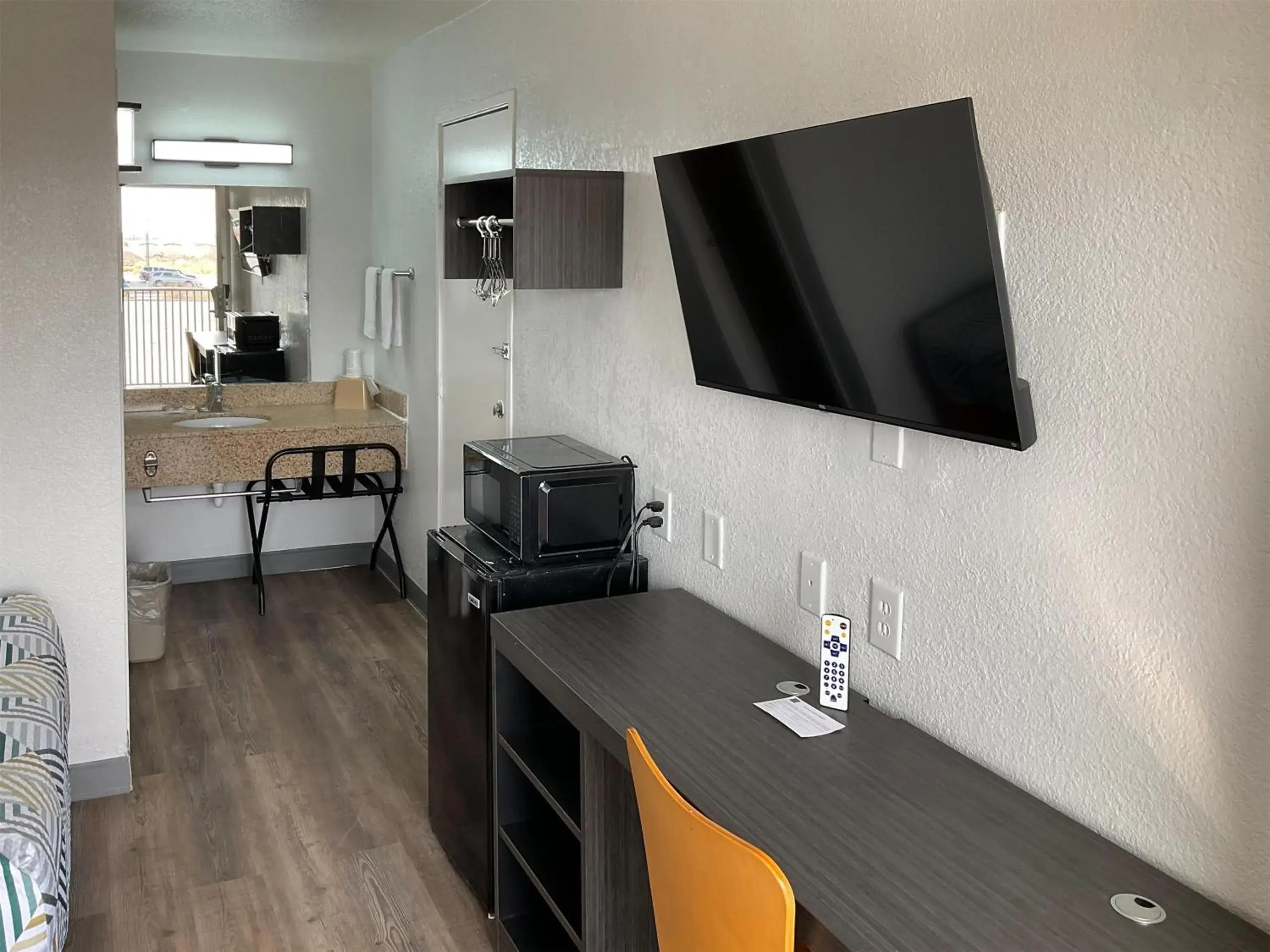 Bedroom in Motel 6-Odessa, TX Bedroom in Motel 6-Odessa, TX