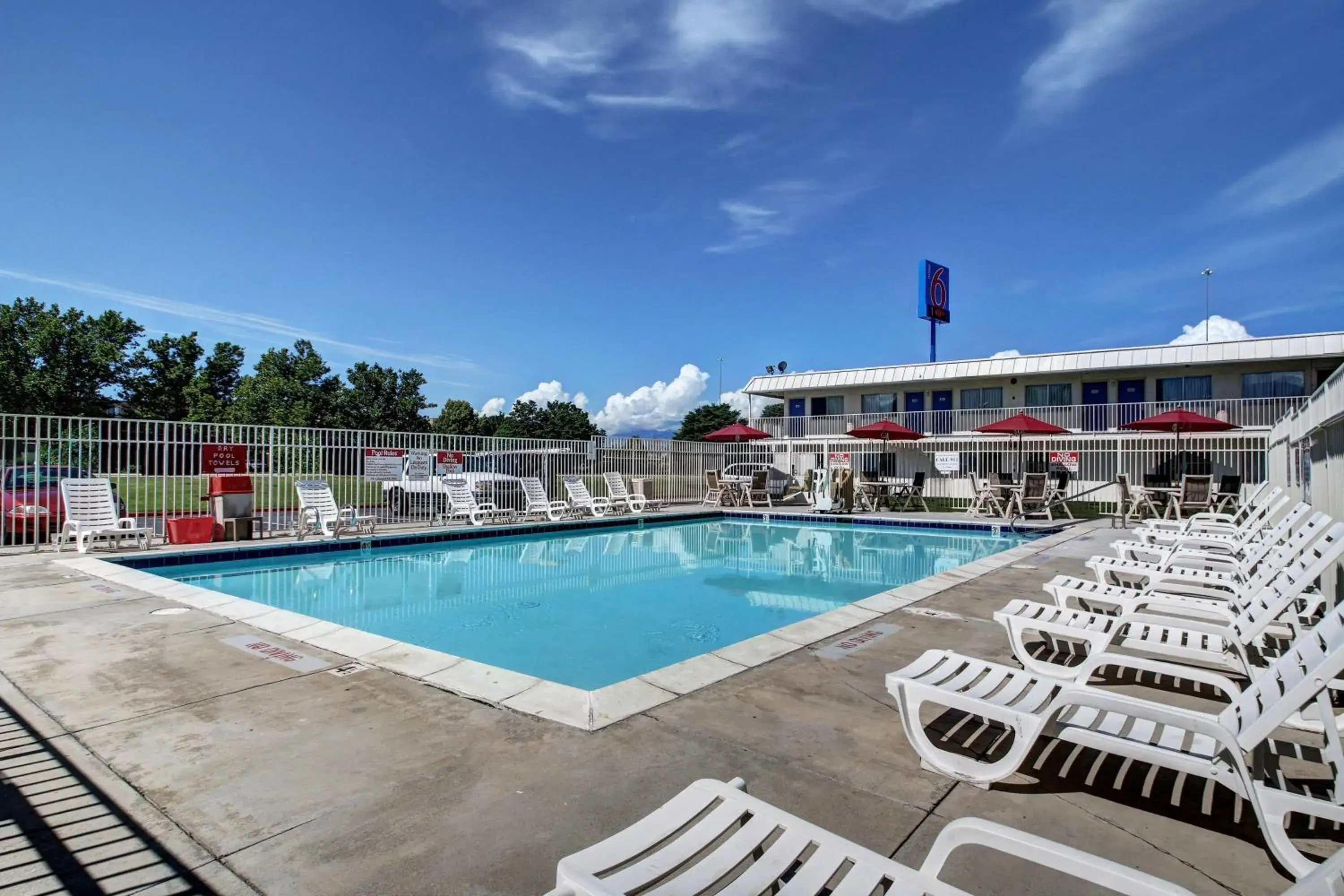 Swimming Pool in Motel 6-Midvale, UT - Salt Lake City South