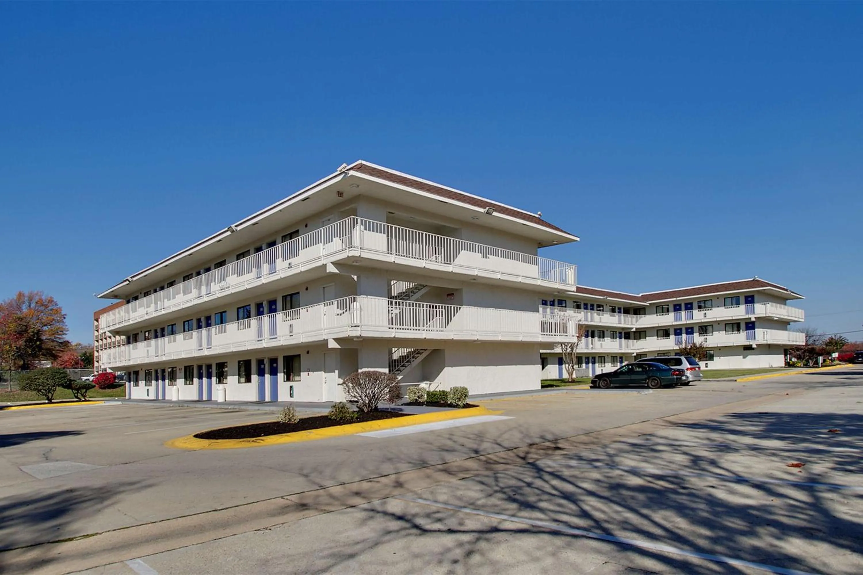 Property building in Motel 6 Capitol Heights, MD - Washington
