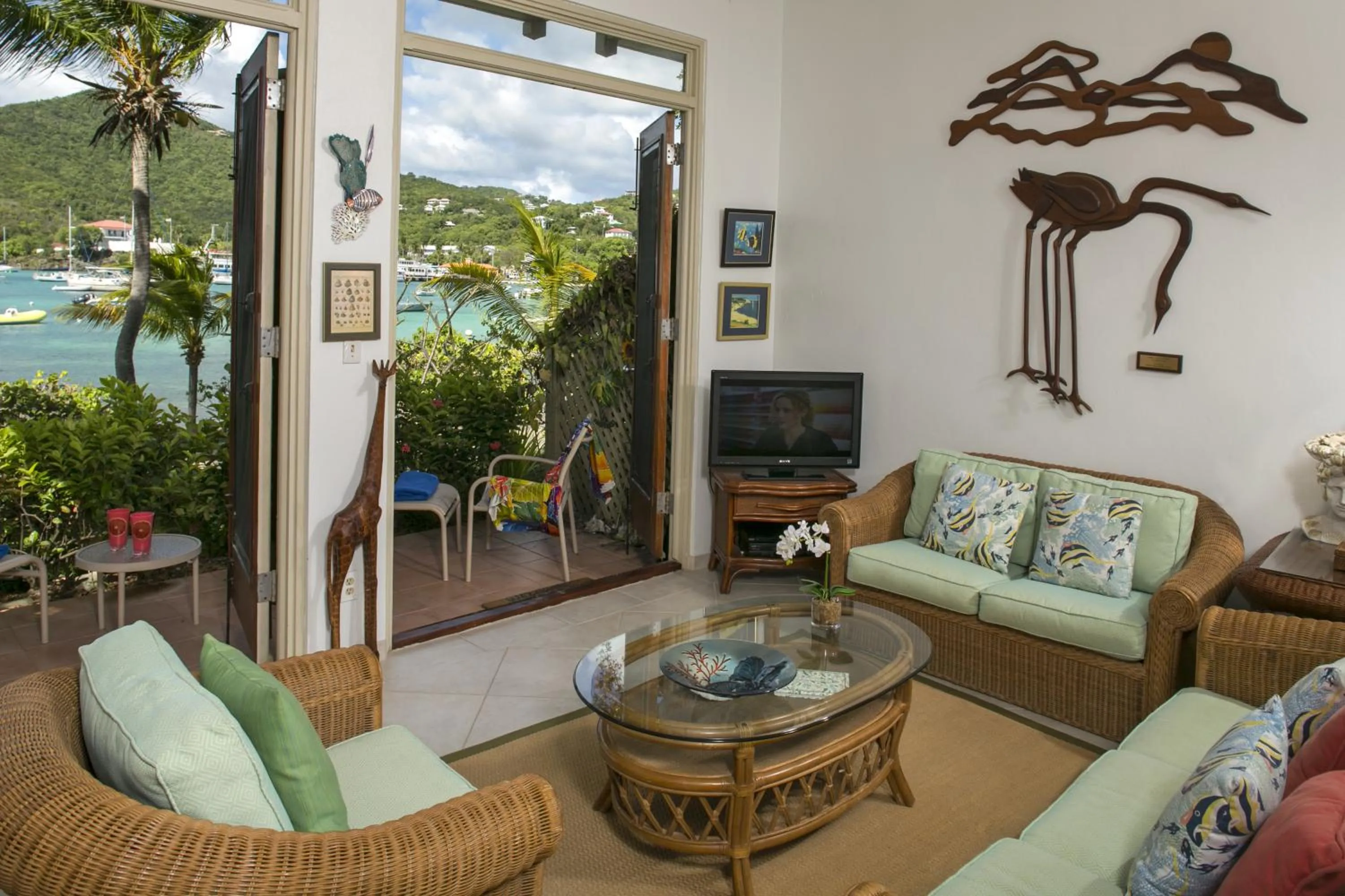 Living room in Gallows Point Resort