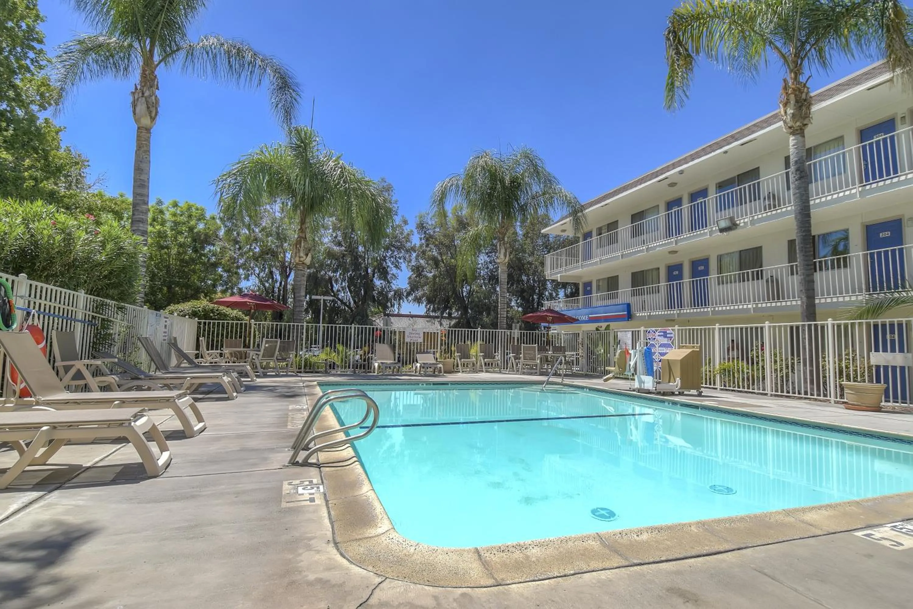 Swimming pool in Motel 6-San Bernardino, CA - North
