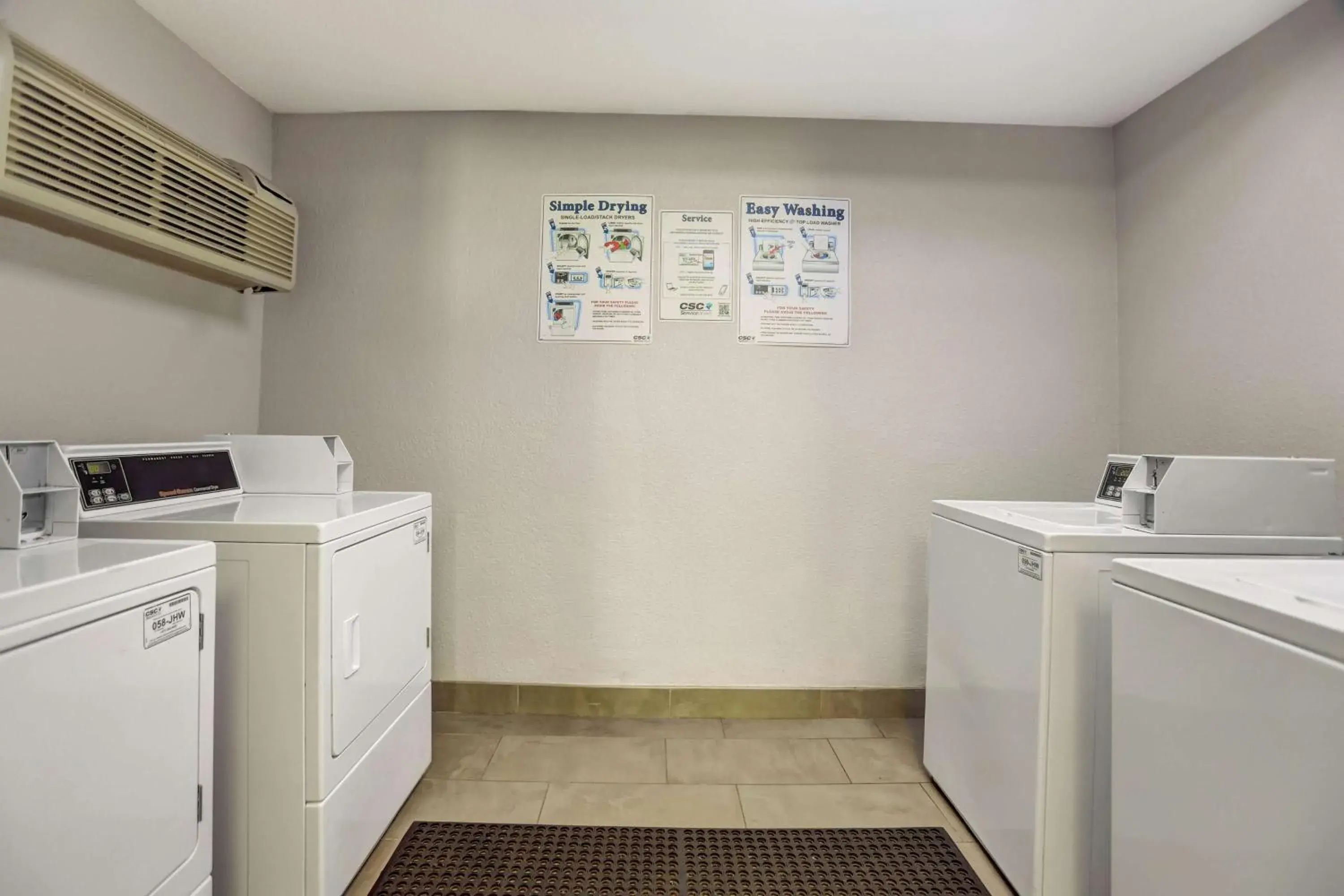 laundry, Kitchen/Kitchenette in Motel 6 San Bernardino, CA - North