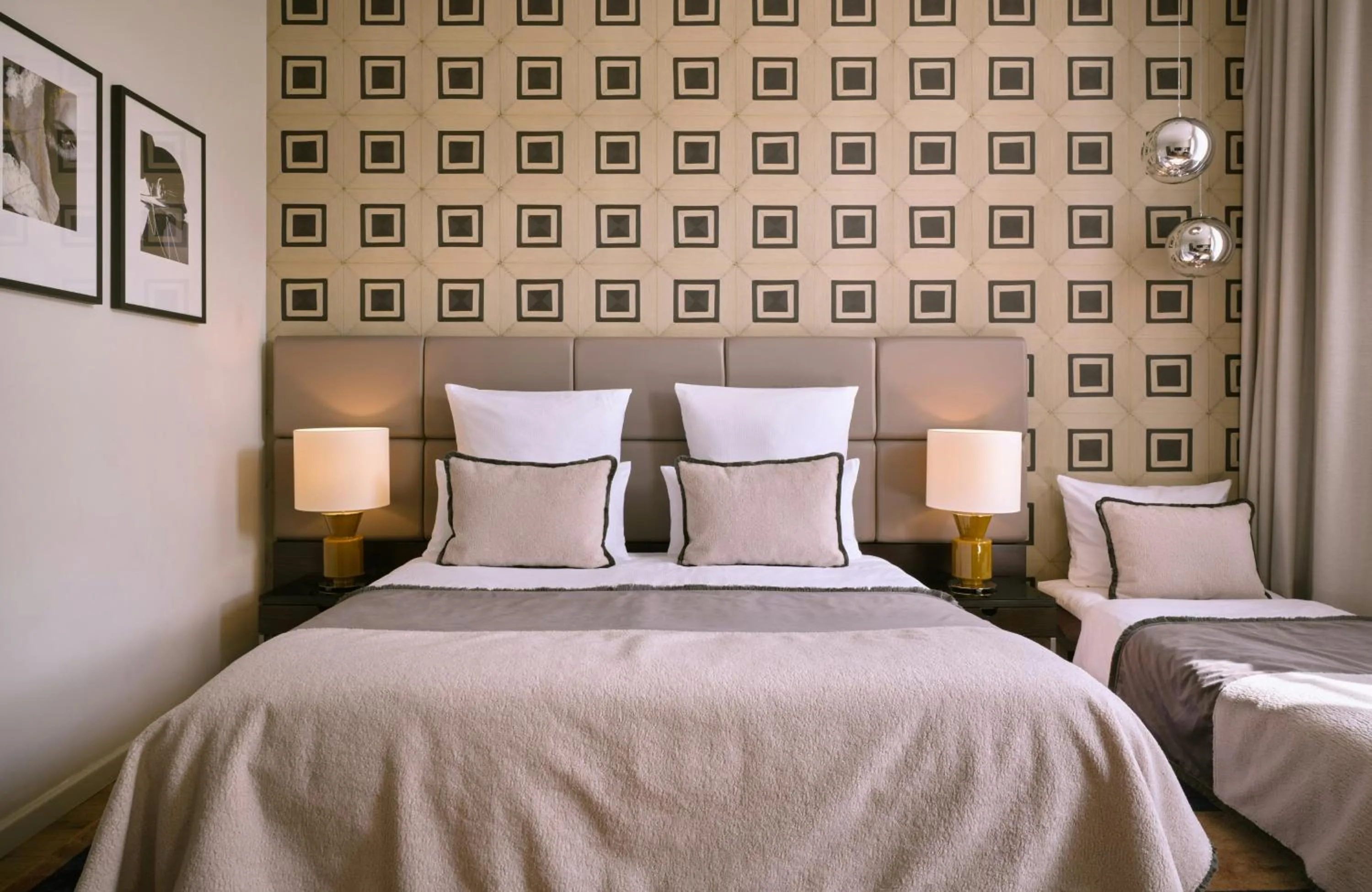 Photo of the whole room, Bed in The Posthouse Berlin Potsdamer Platz- Leonardo Limited Edition