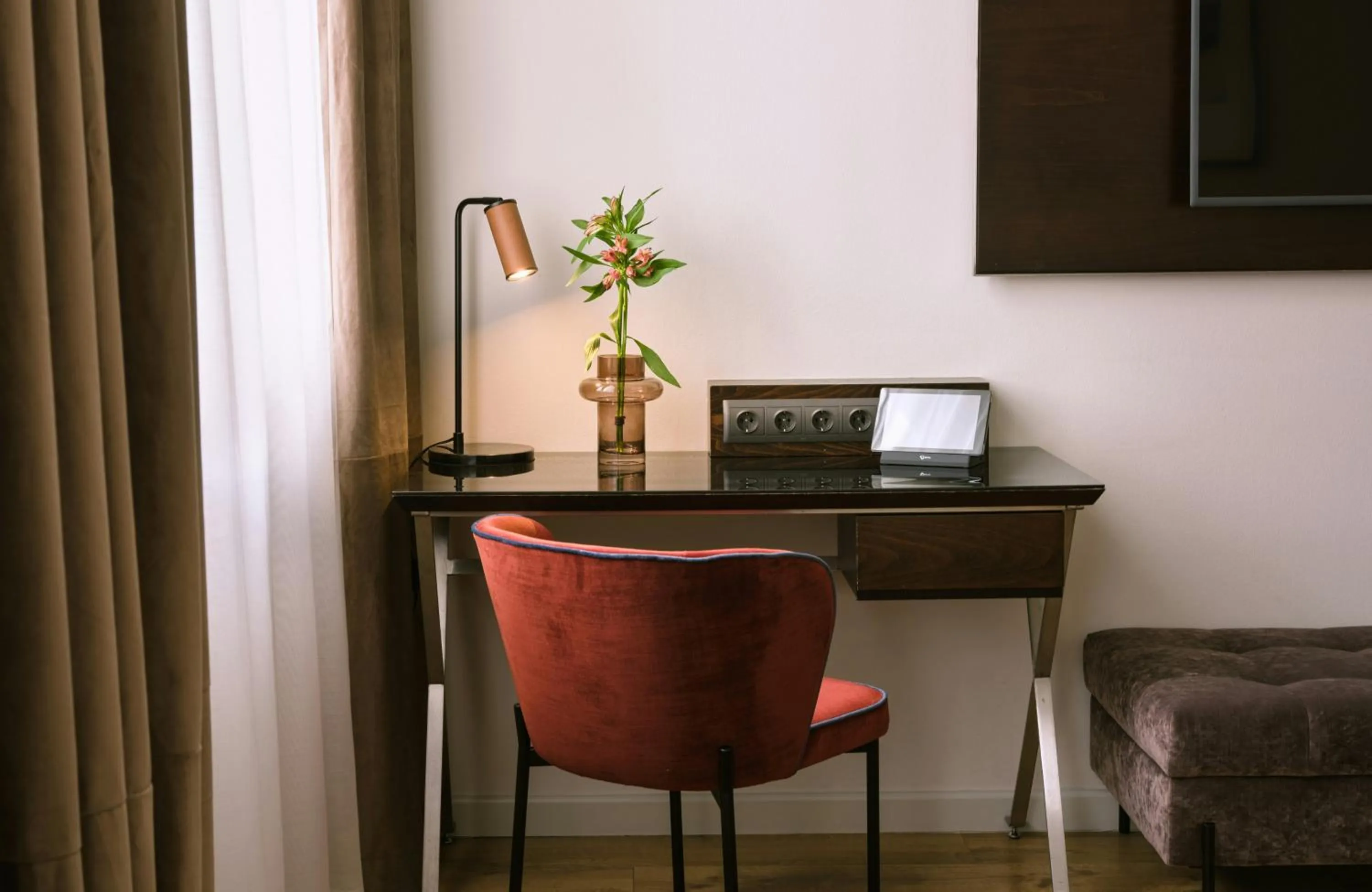 Photo of the whole room in The Posthouse Berlin Potsdamer Platz- Leonardo Limited Edition