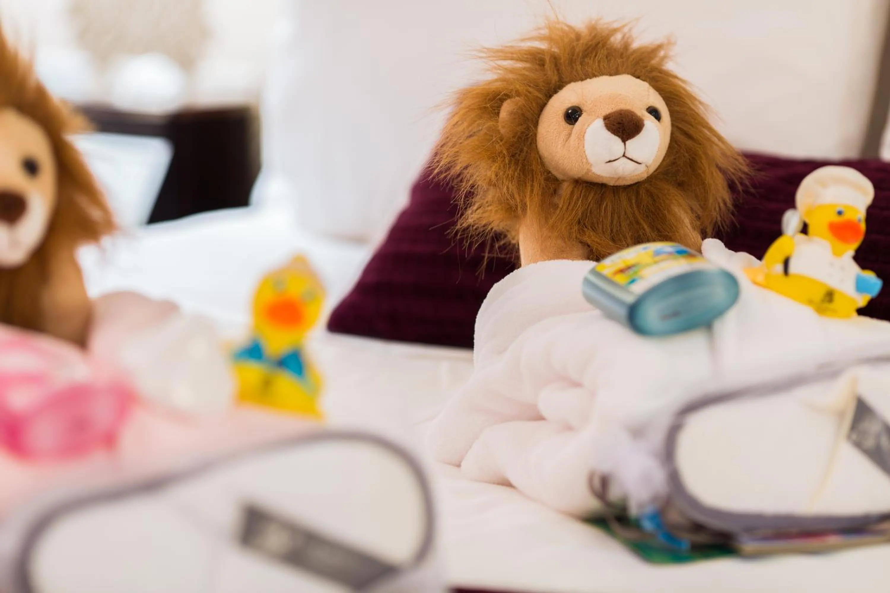 Kids's club, Bed in The Ritz-Carlton, Montreal