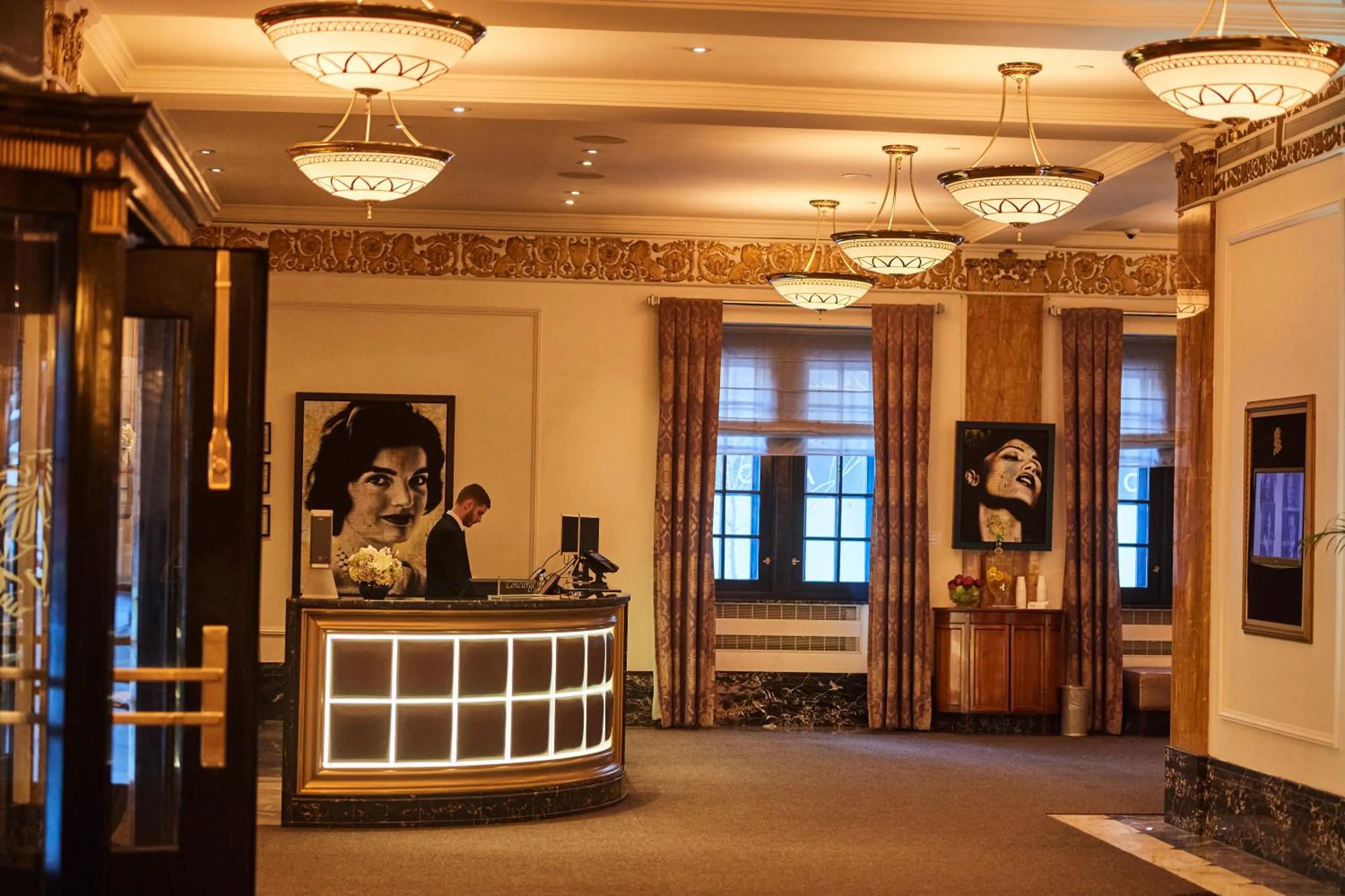 Lobby or reception in The Ritz-Carlton, Montreal