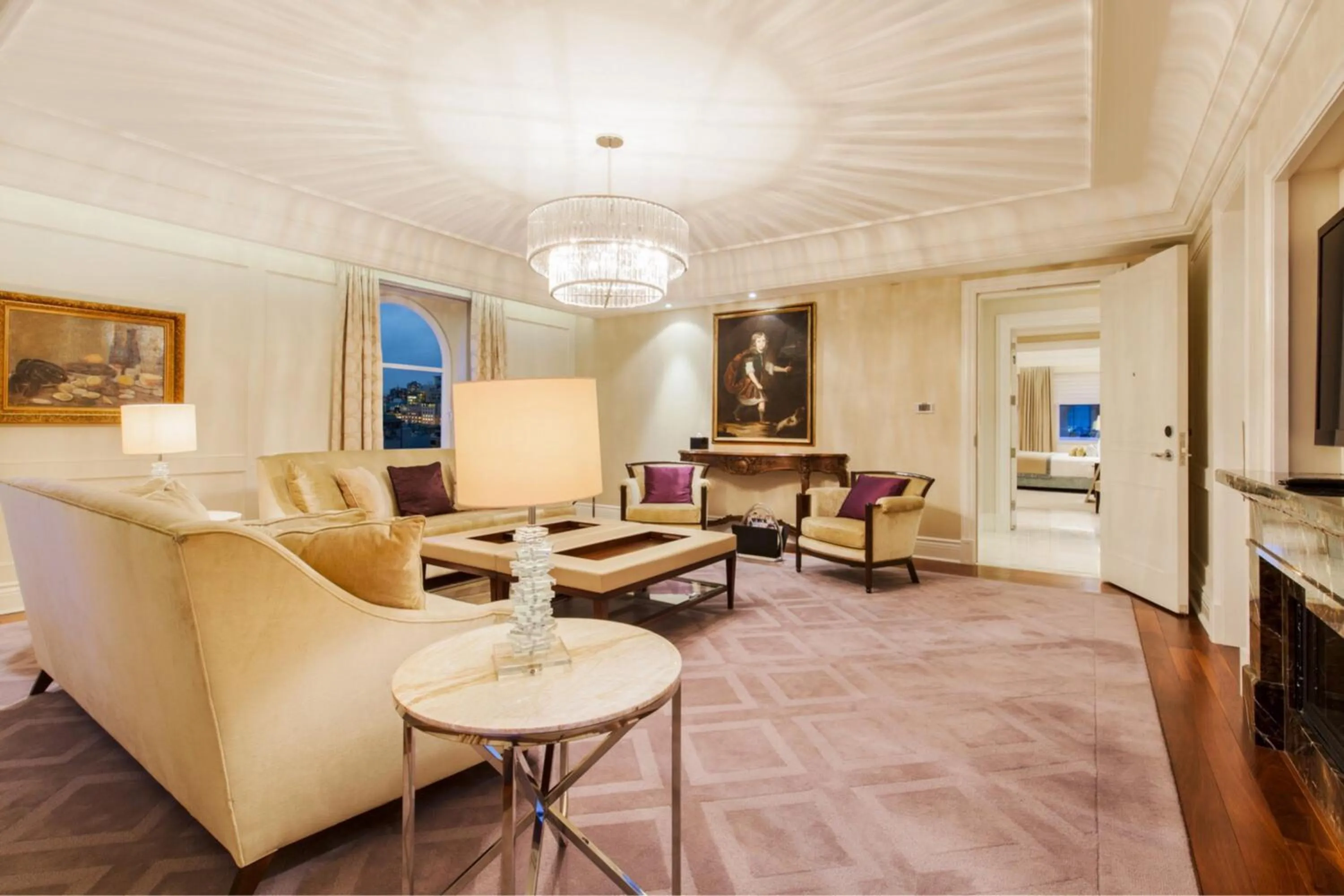 Photo of the whole room in The Ritz-Carlton, Montreal