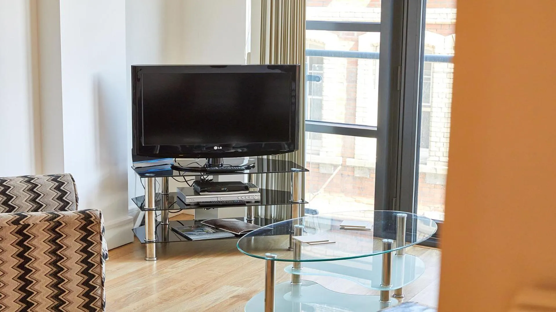TV and multimedia in Low Friars - Properties Unique