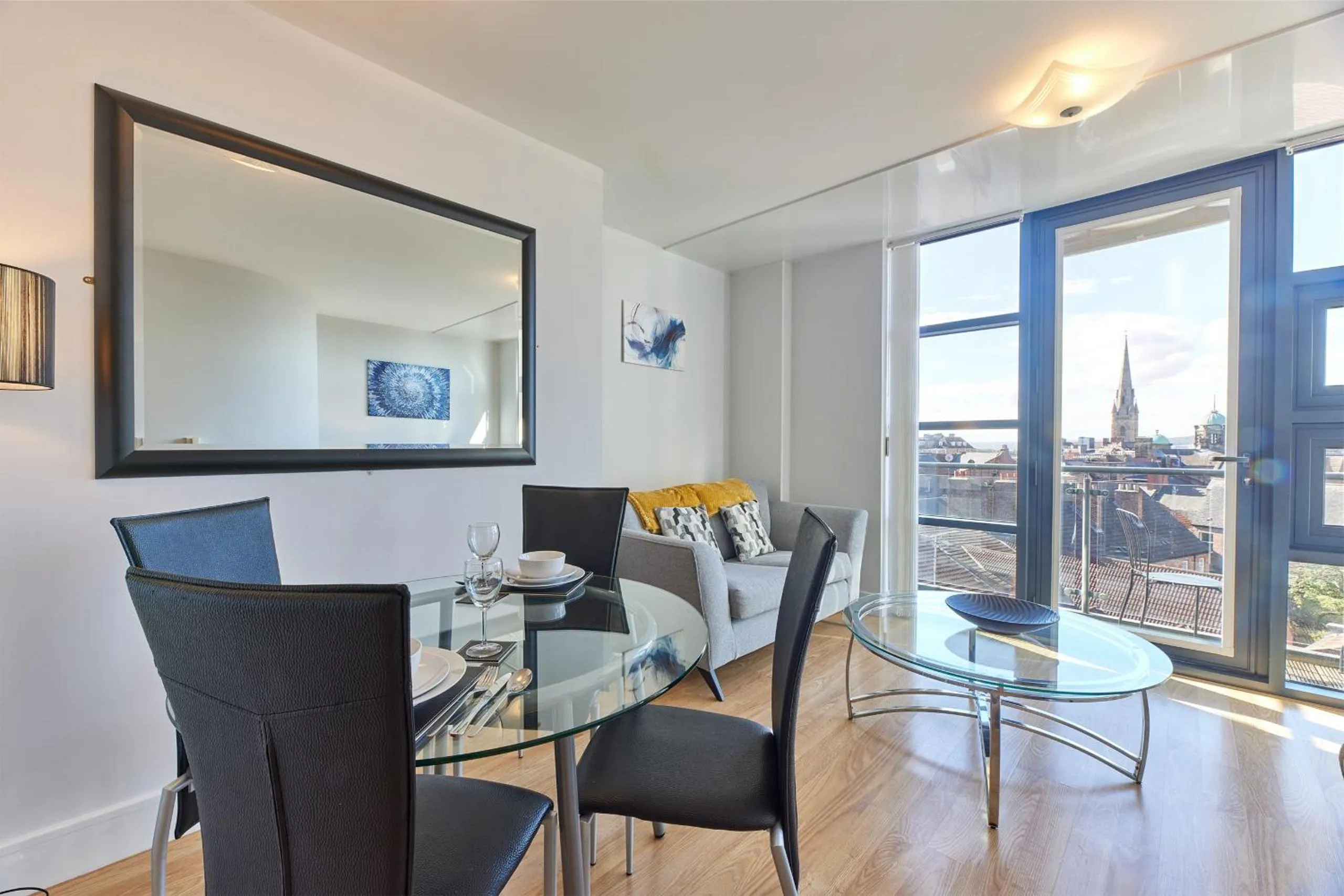 Communal lounge/ TV room in Low Friars - Properties Unique
