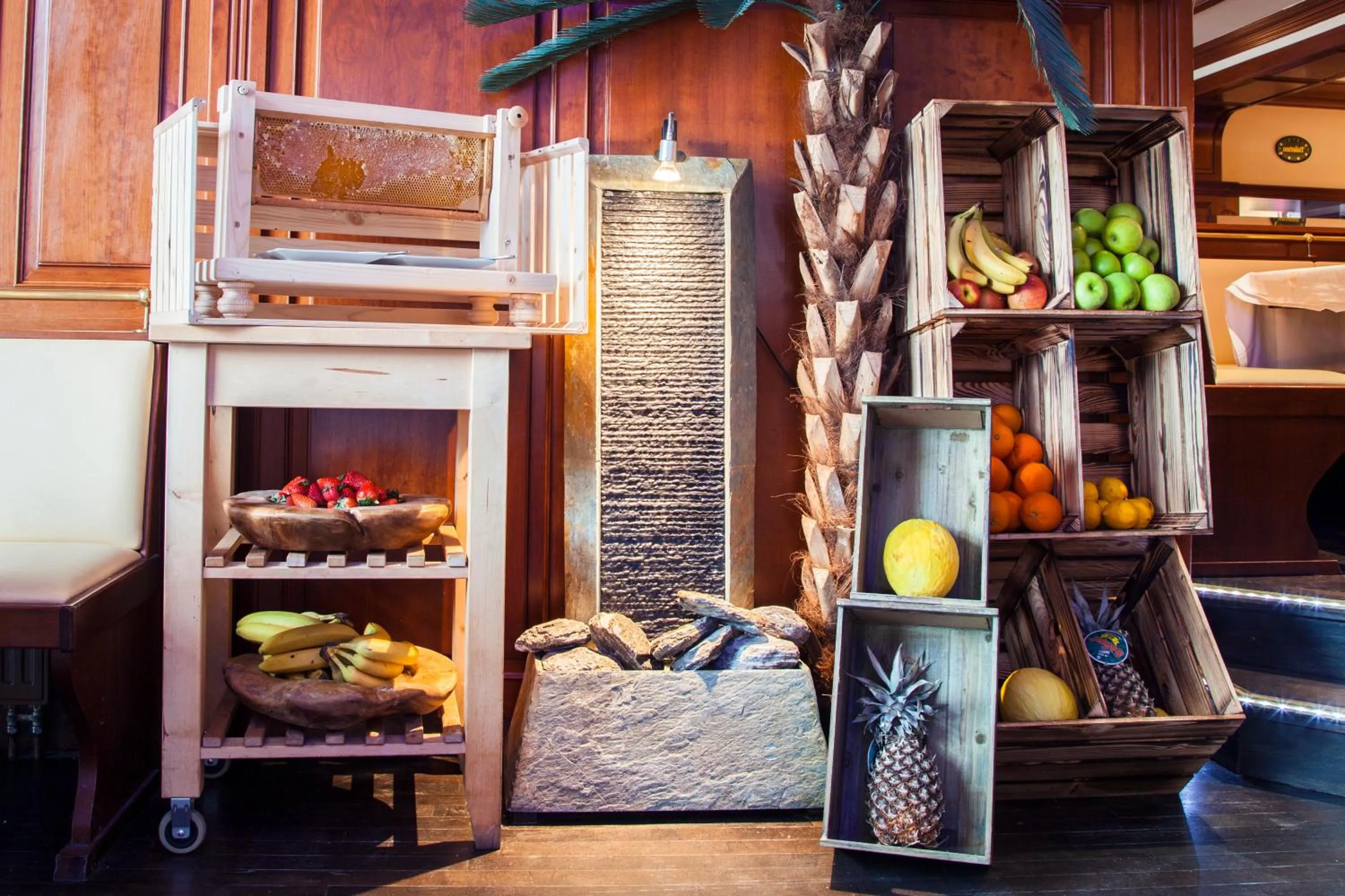 Buffet breakfast in Hotel Specht by Trotmannia