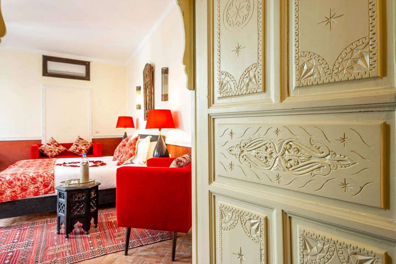 Bed in Riad L'orange Bleue