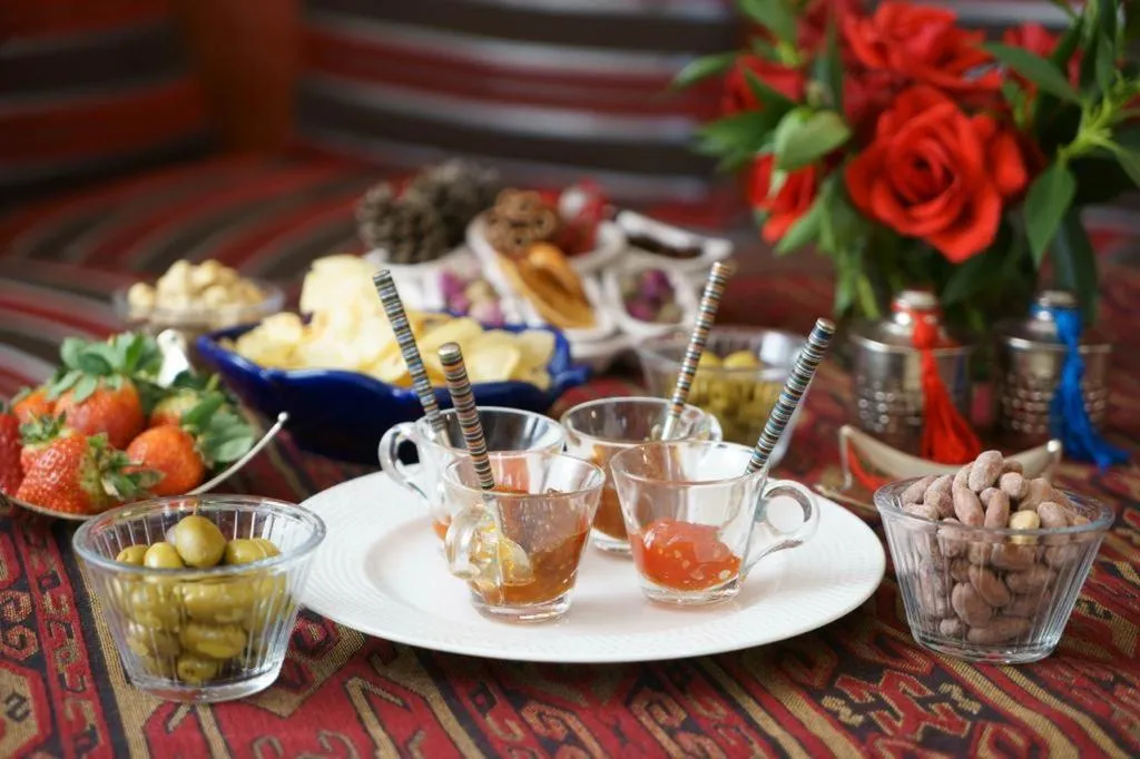 Restaurant/places to eat in Riad L'orange Bleue