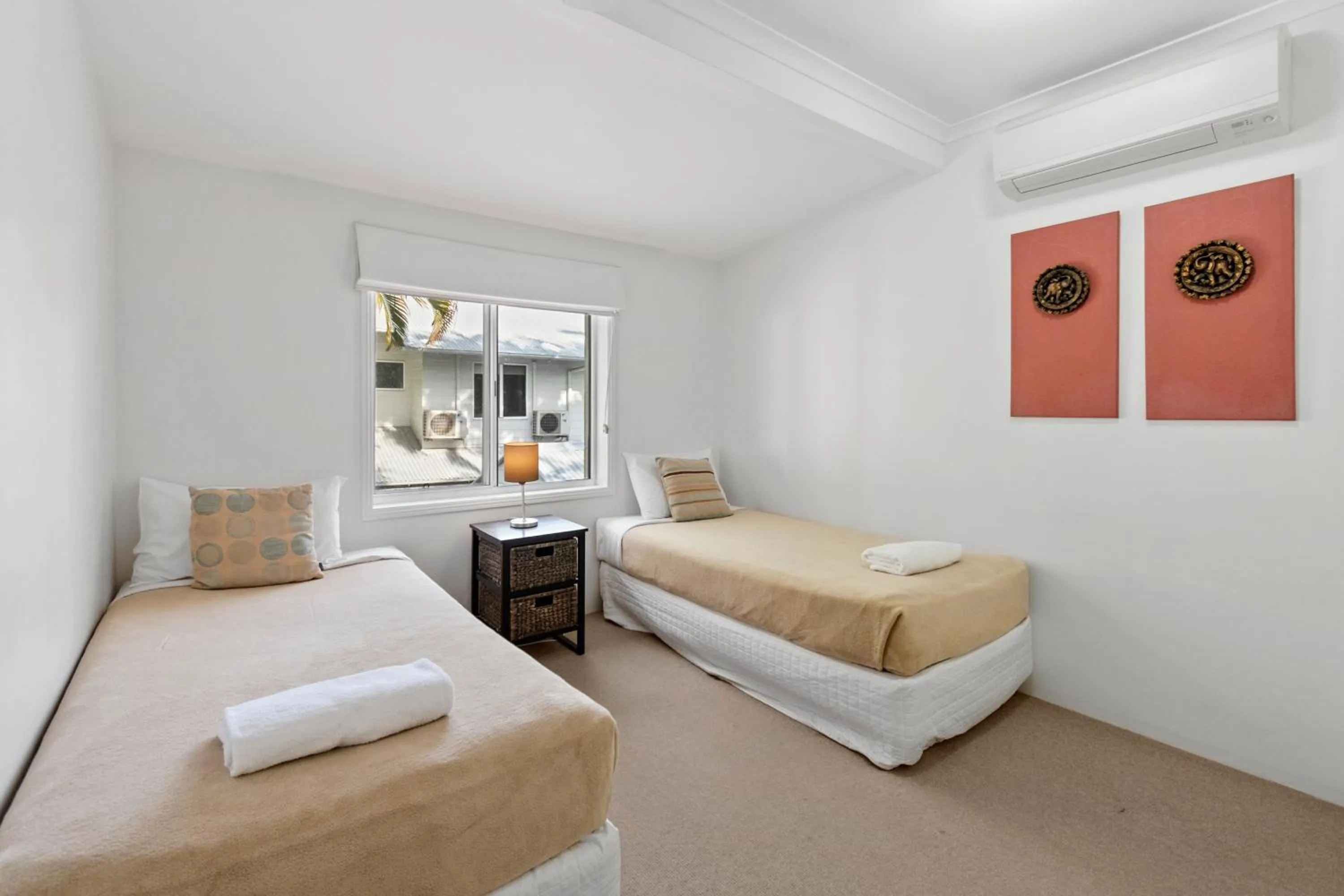 Bedroom, Bed in Coco Bay Resort