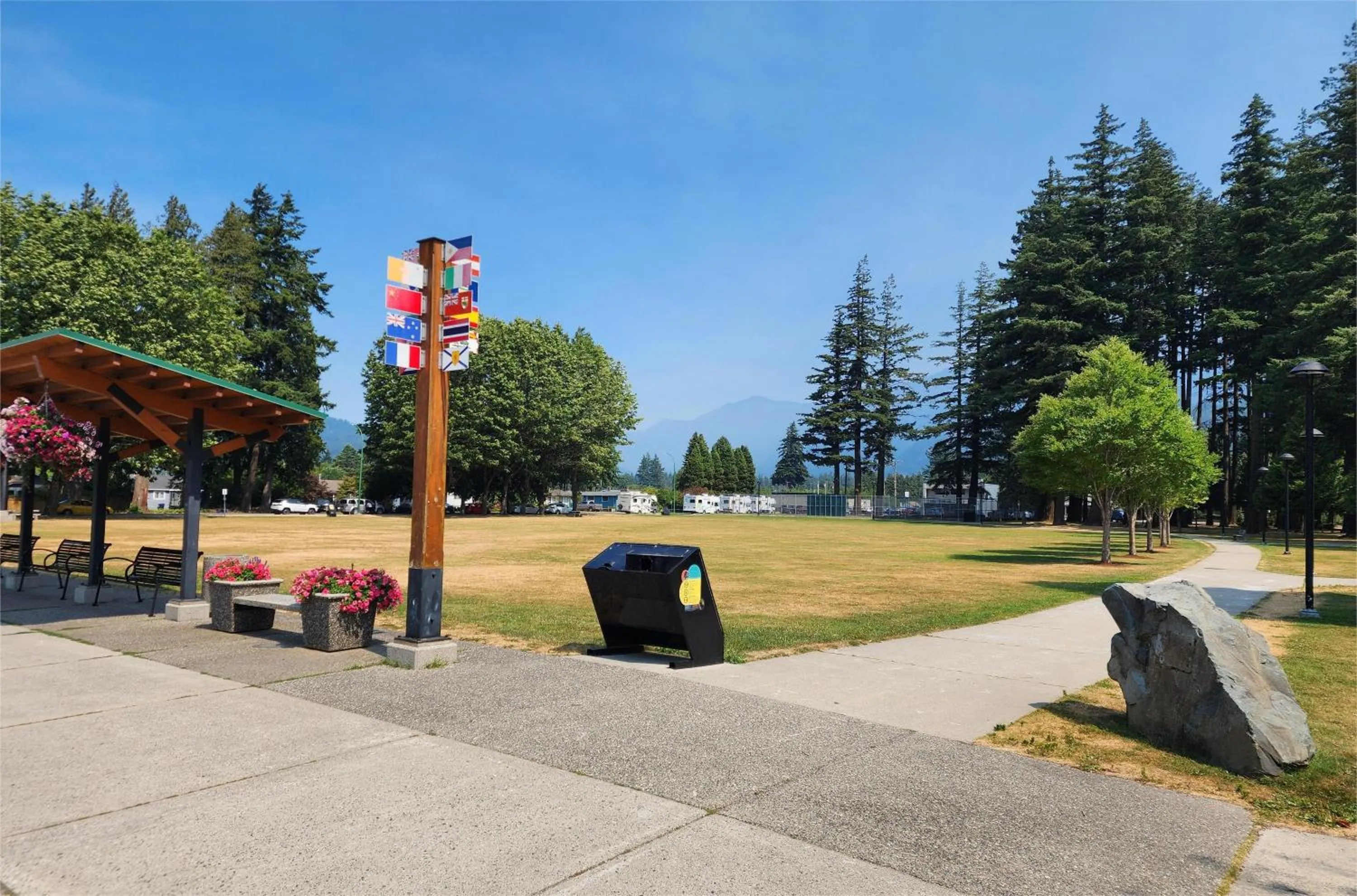 Landmark view in Inn The Mountains