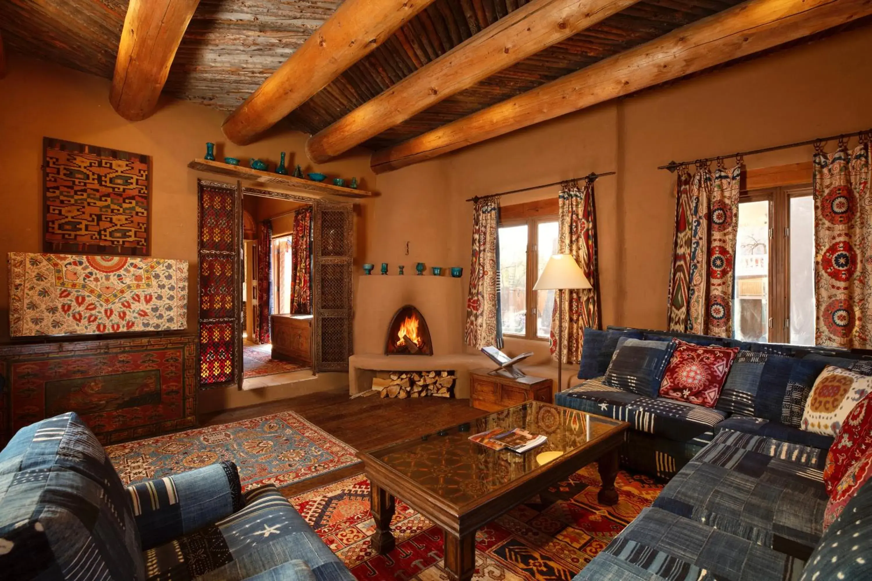 Living room in The Inn of Five Graces Living room in The Inn of Five Graces