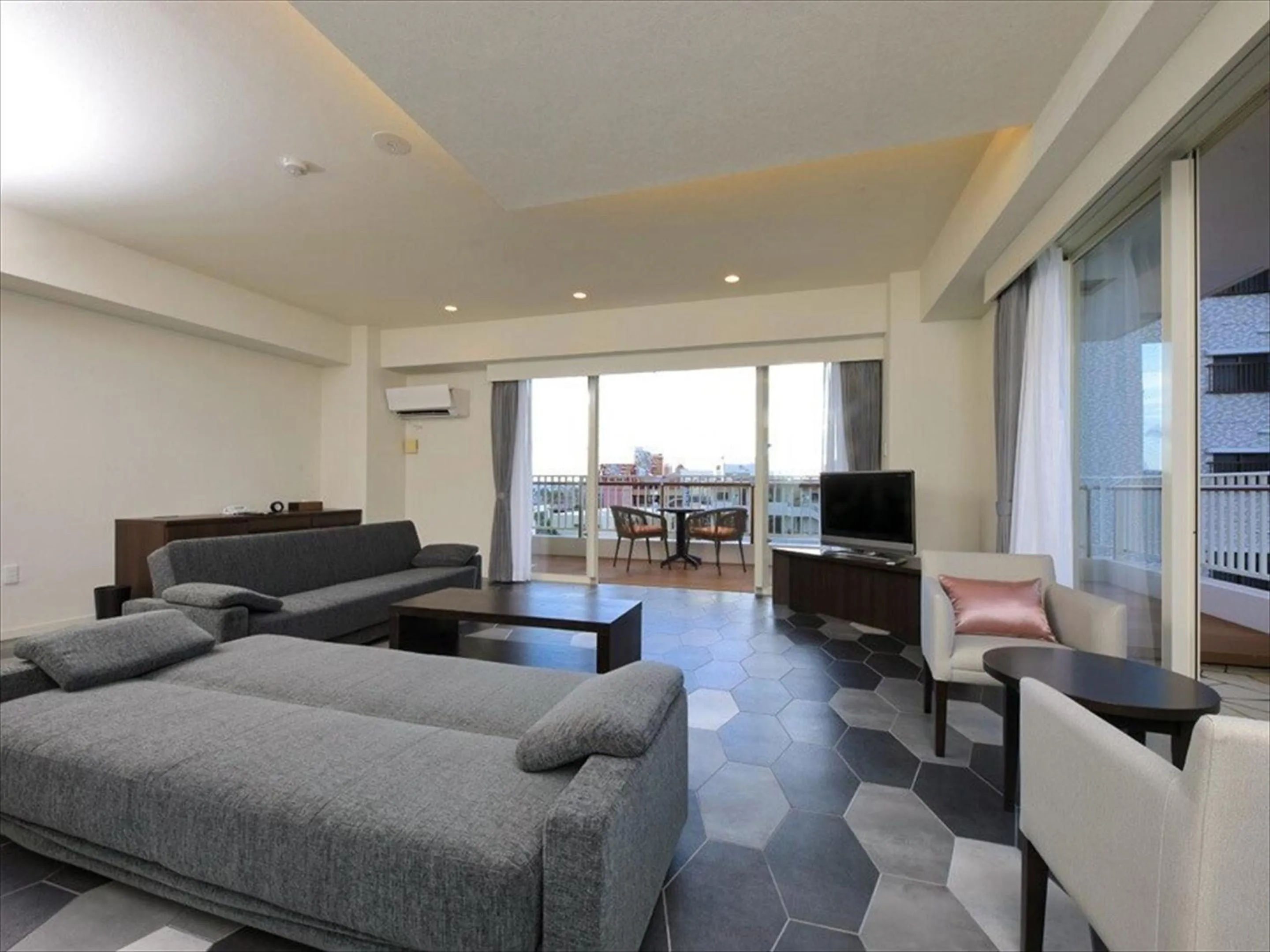 Living room in Terrace Garden Mihama Resort by Coldio Premium