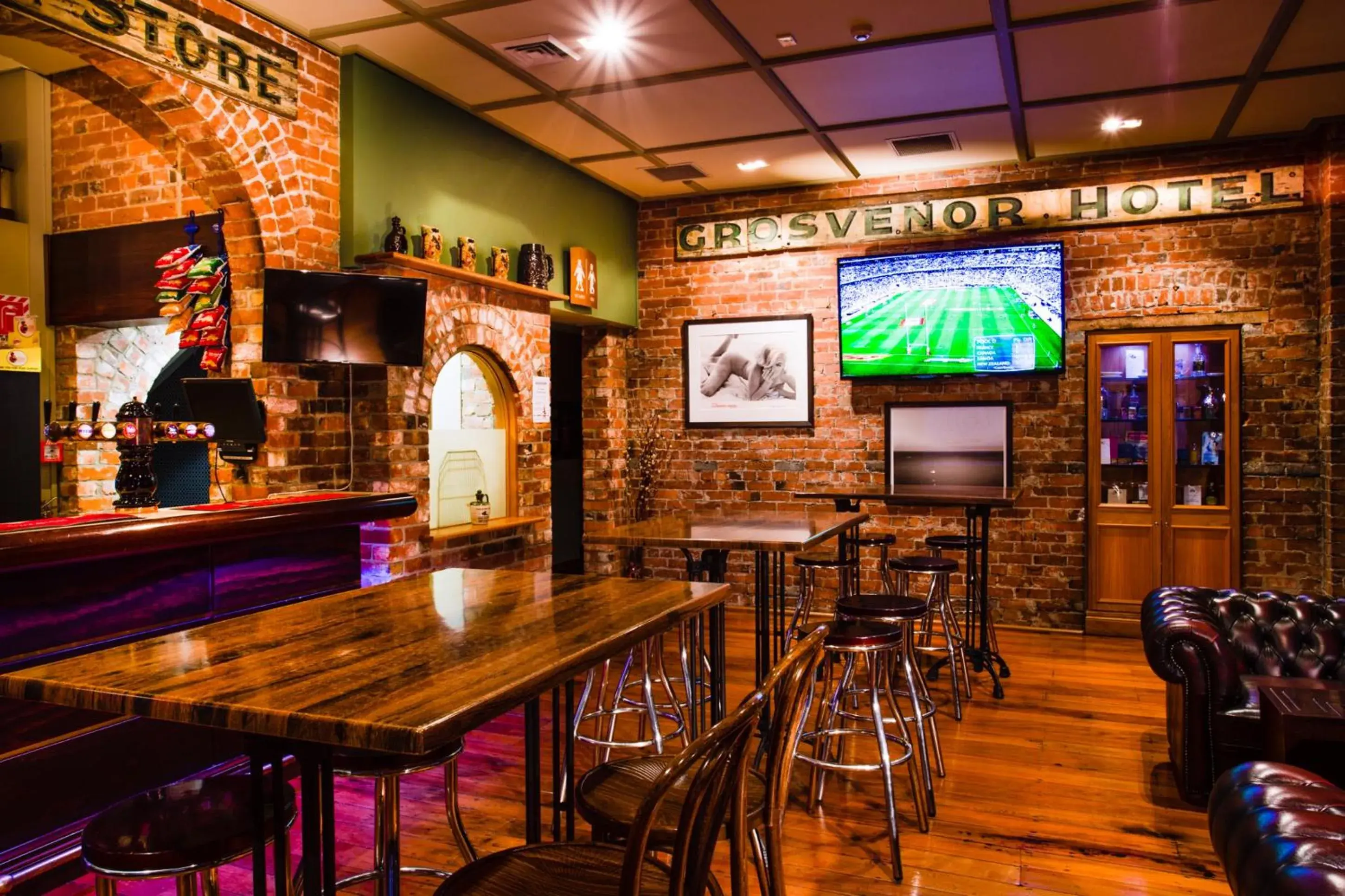 Lounge or bar in The Grosvenor Hotel Lounge or bar in The Grosvenor Hotel