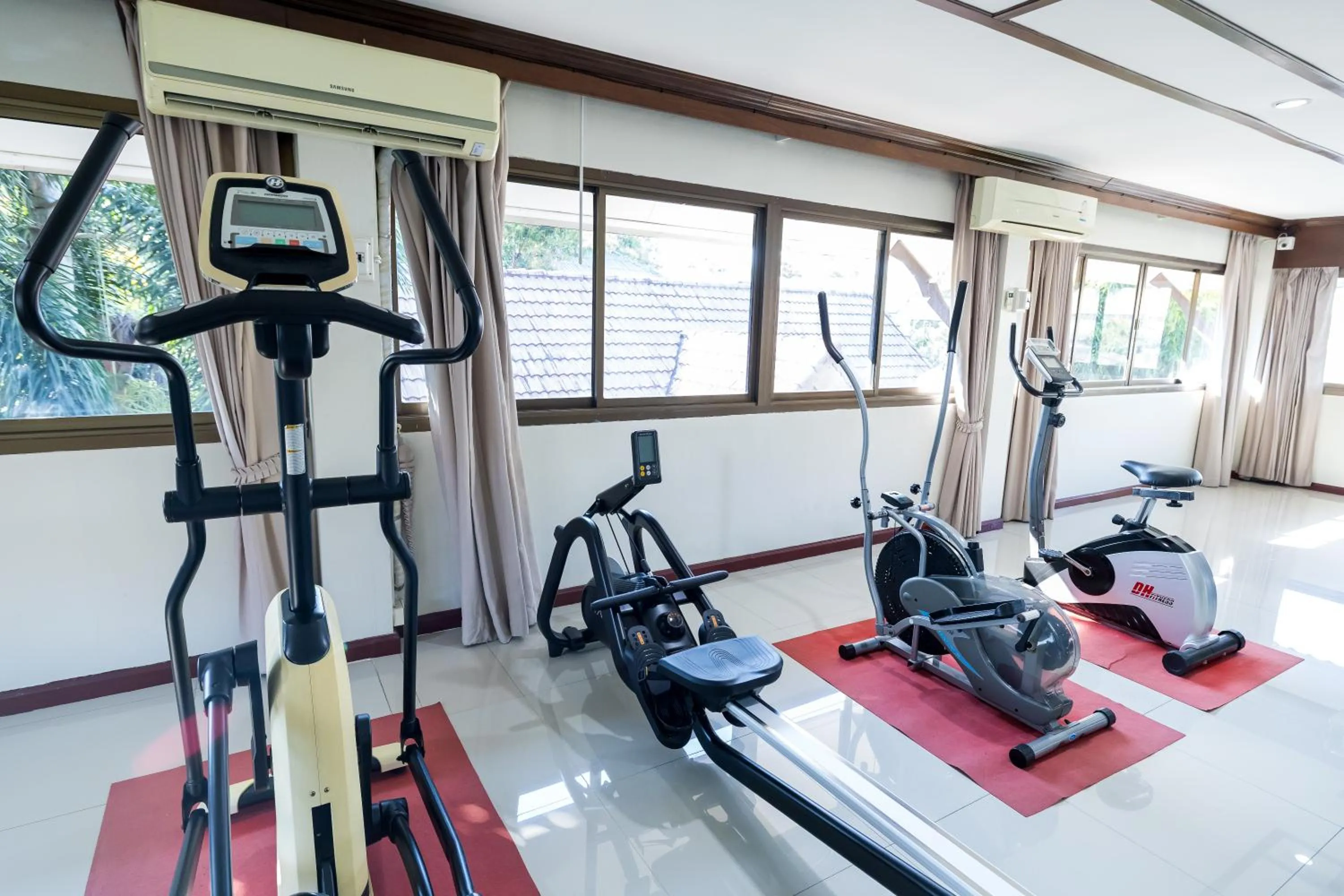 Fitness centre/facilities in Nak Nakara Hotel