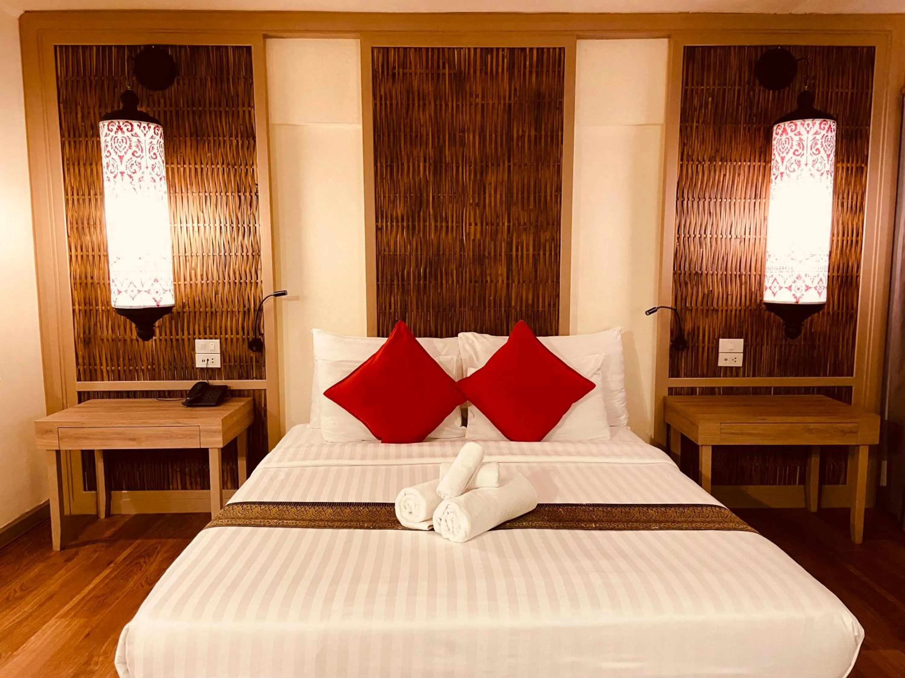 Bedroom, Bed in Nak Nakara Hotel