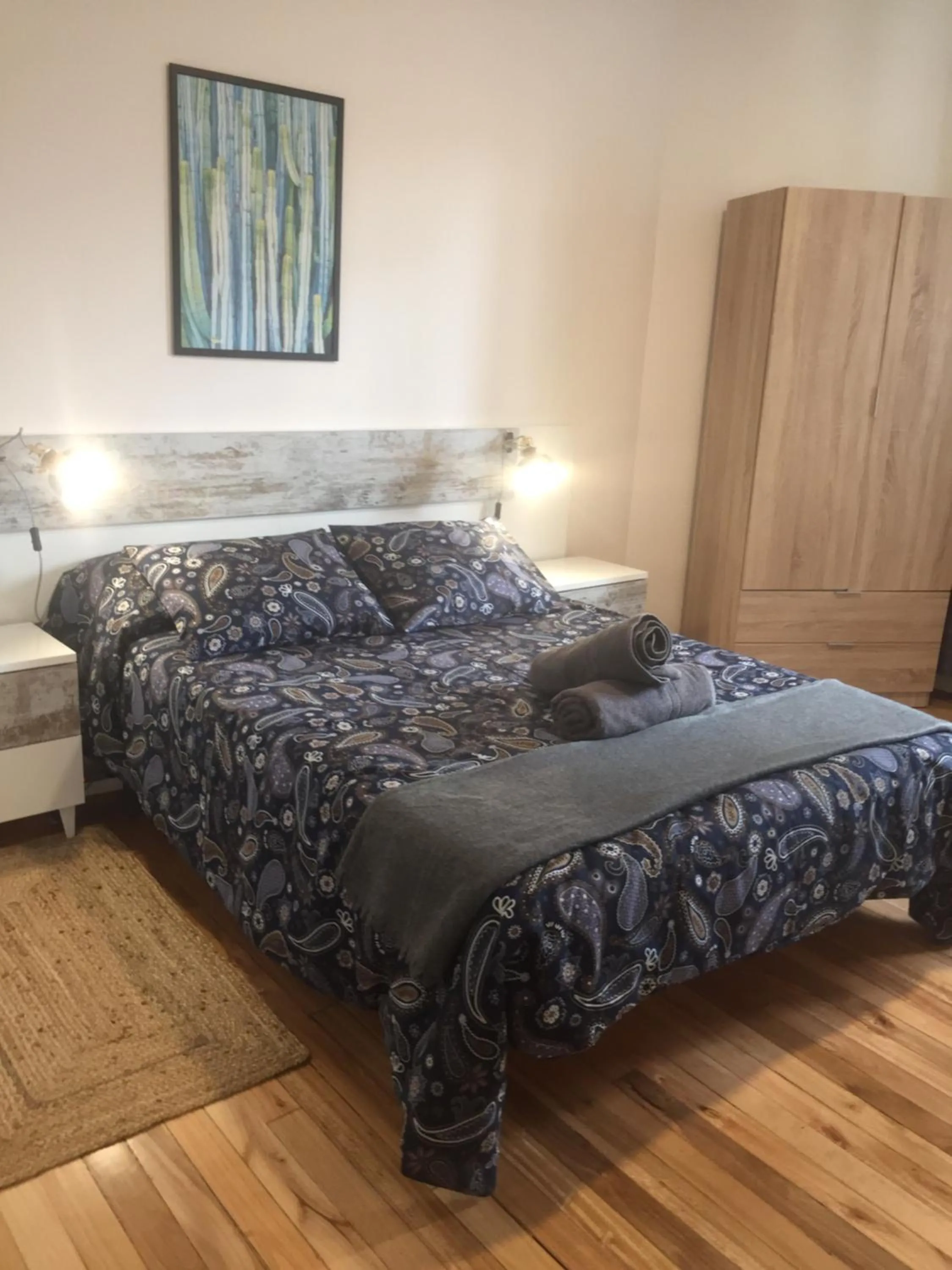 Bed in Akasha Arima