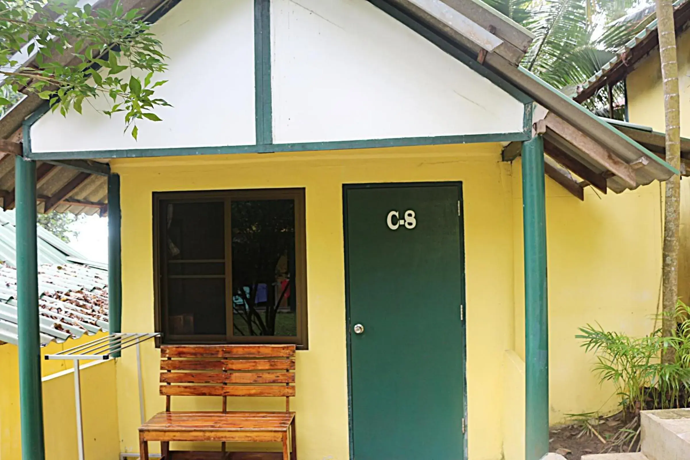 Budget Double Room in Island Lodge Budget Double Room in Island Lodge