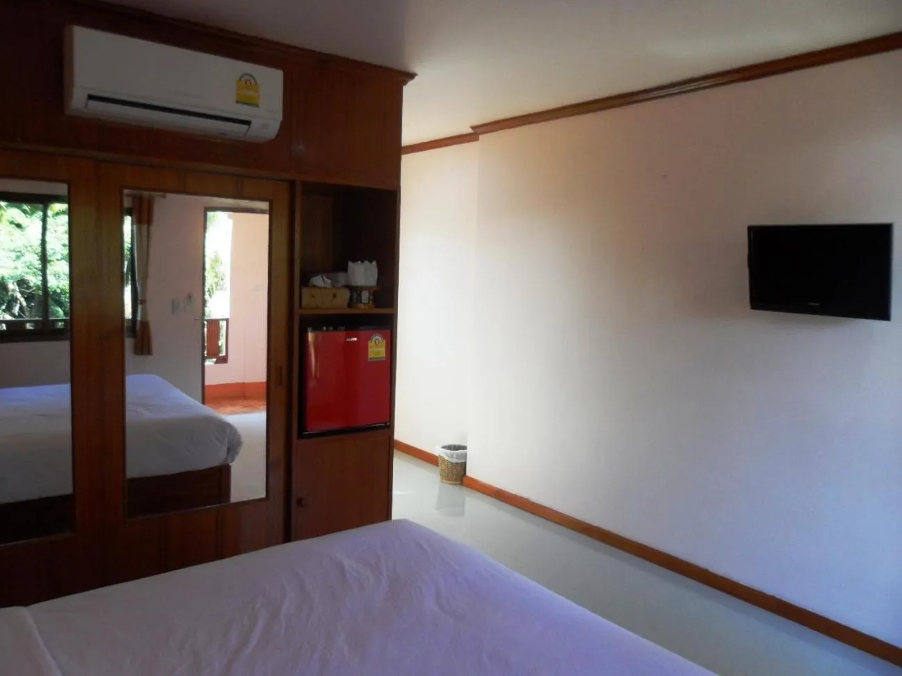 Bedroom, Bed in Baan Rom Mai