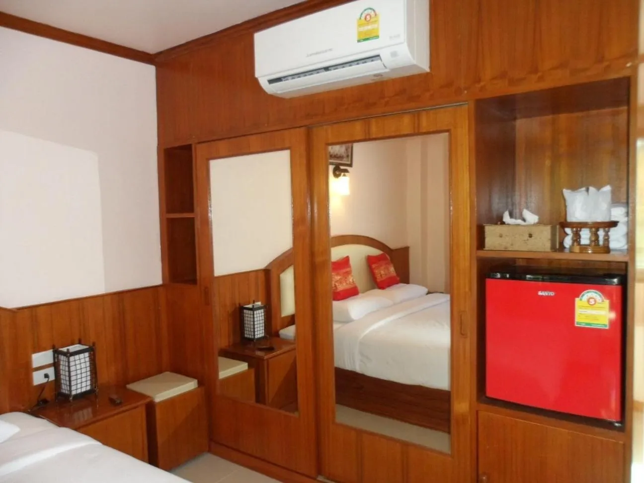 Bedroom, Bed in Baan Rom Mai