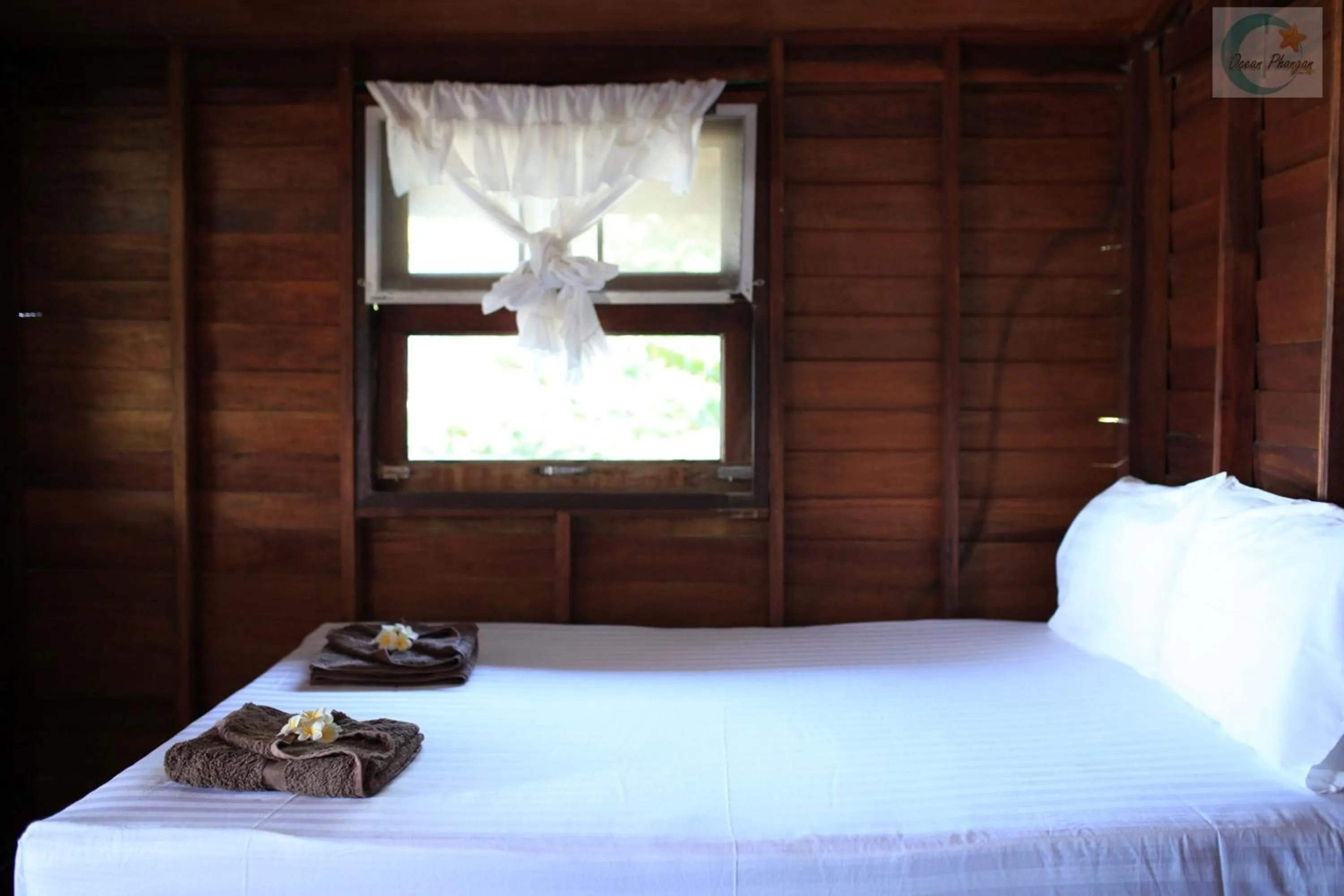 Bed in The Ocean Phangan Homestay