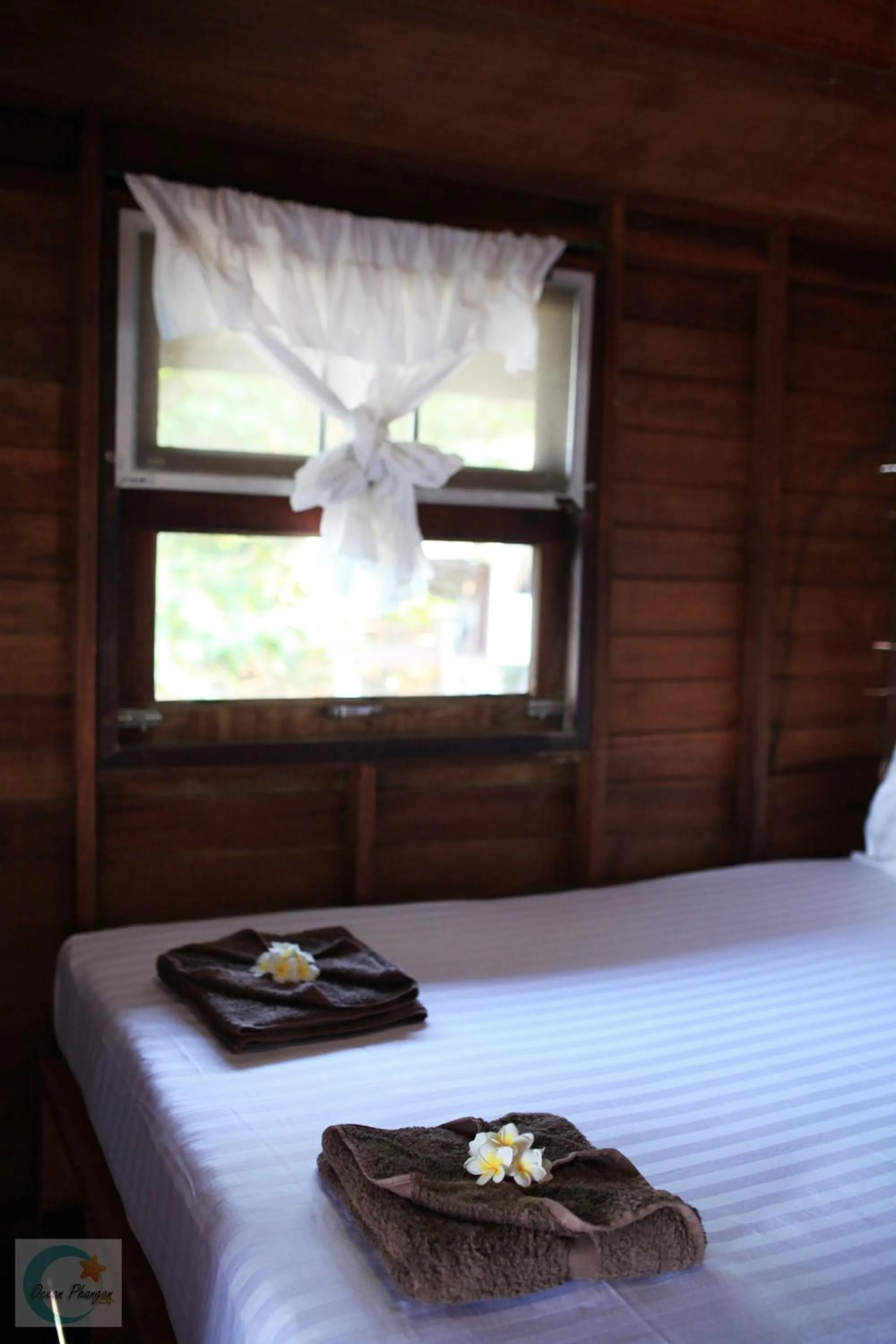 Bed in The Ocean Phangan Homestay