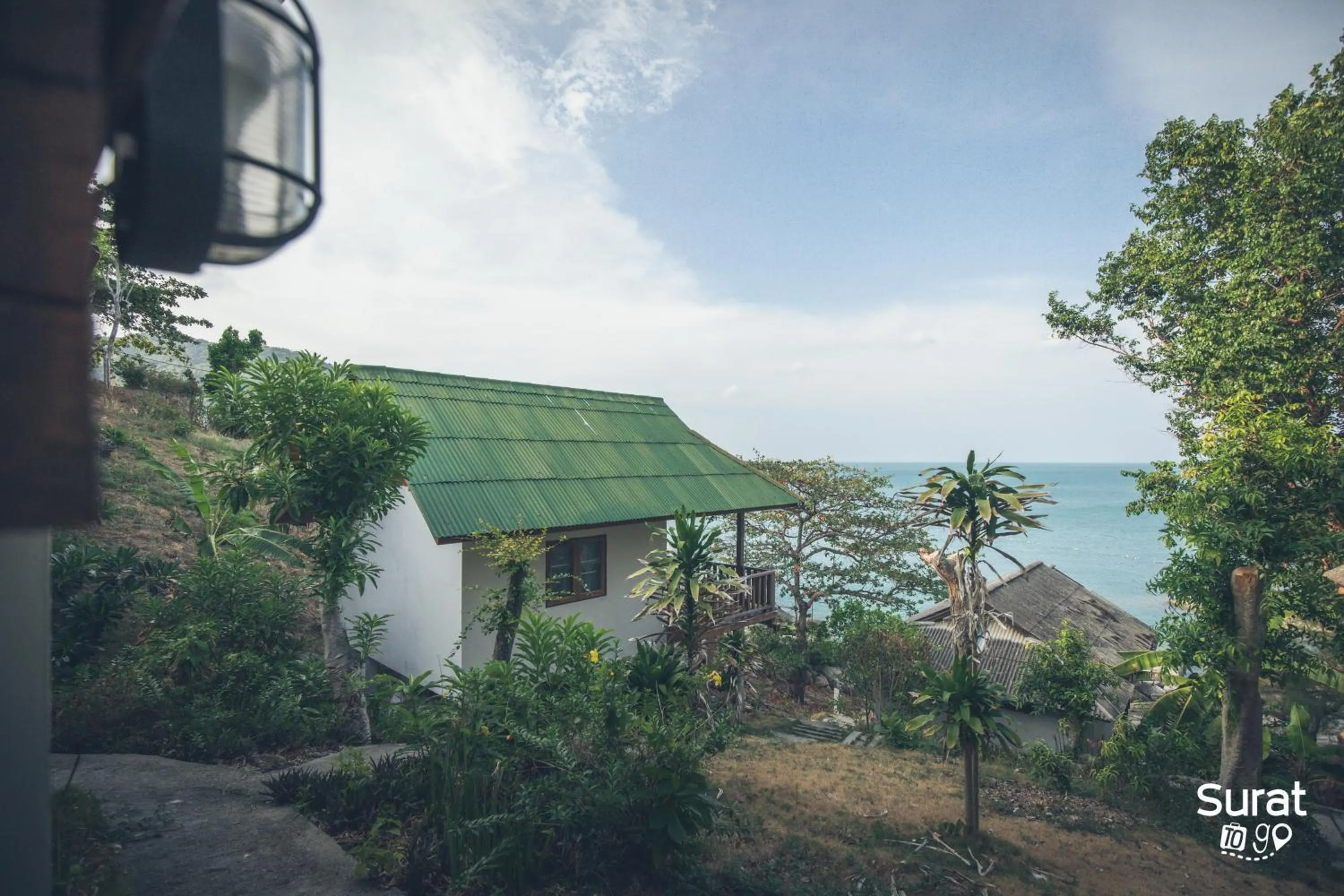 Property building in The Ocean Phangan Homestay