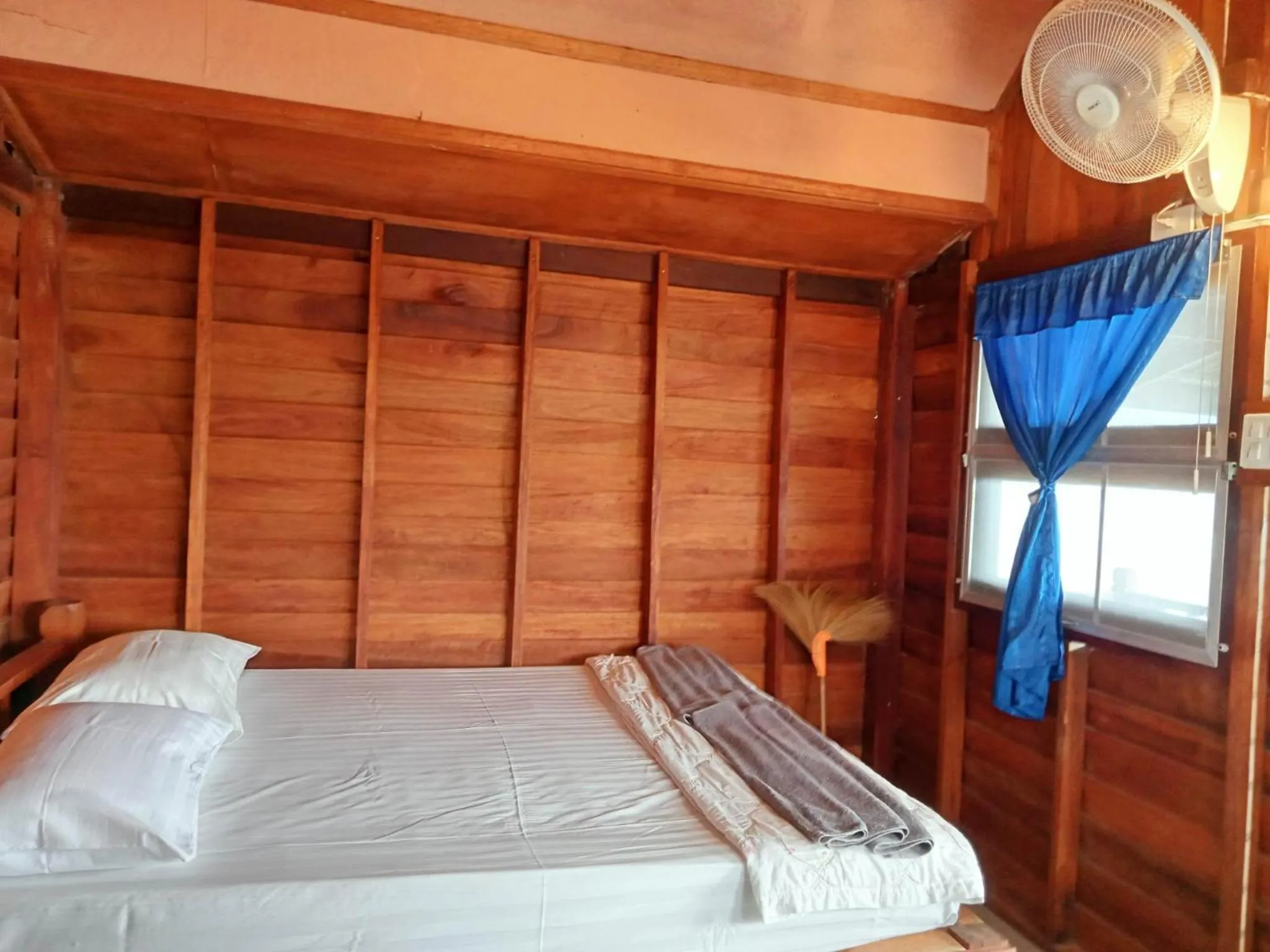 Bed in The Ocean Phangan Homestay