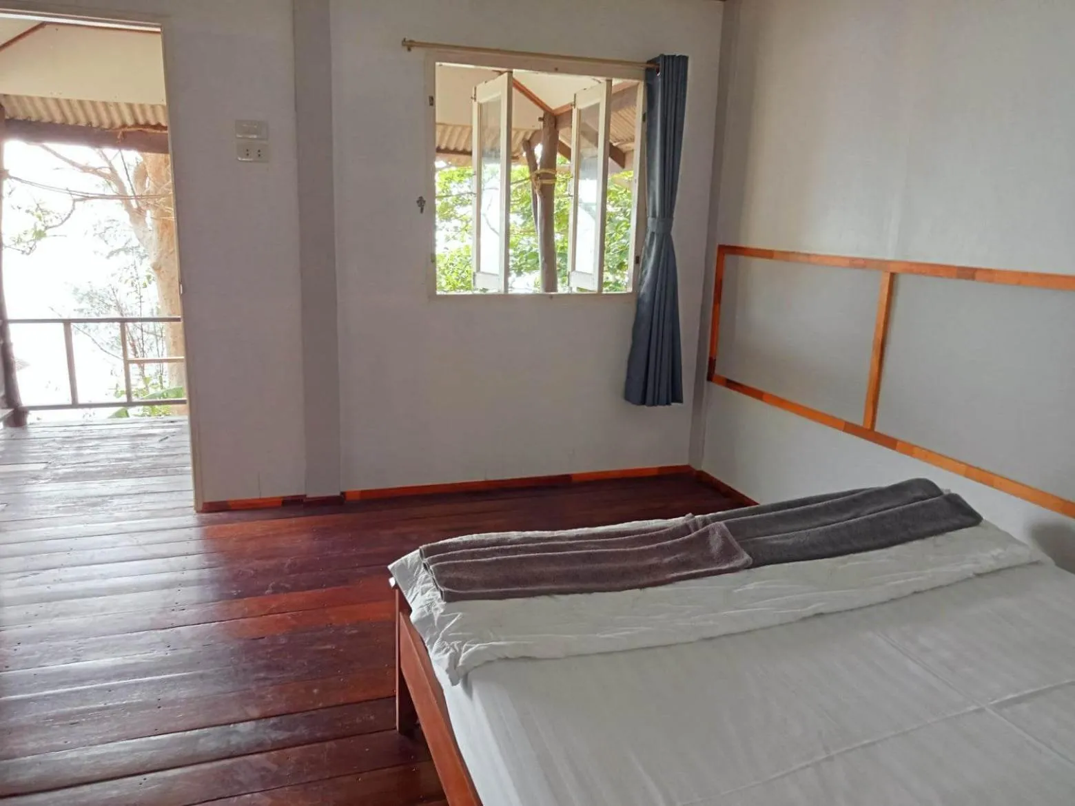 Bed in The Ocean Phangan Homestay