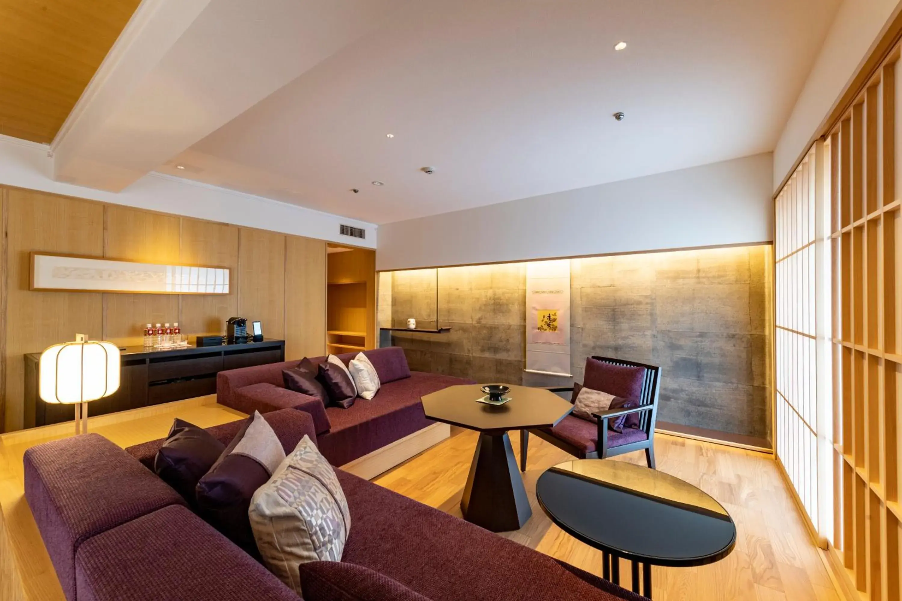 Living room in Kyoto Tokyu Hotel Living room in Kyoto Tokyu Hotel