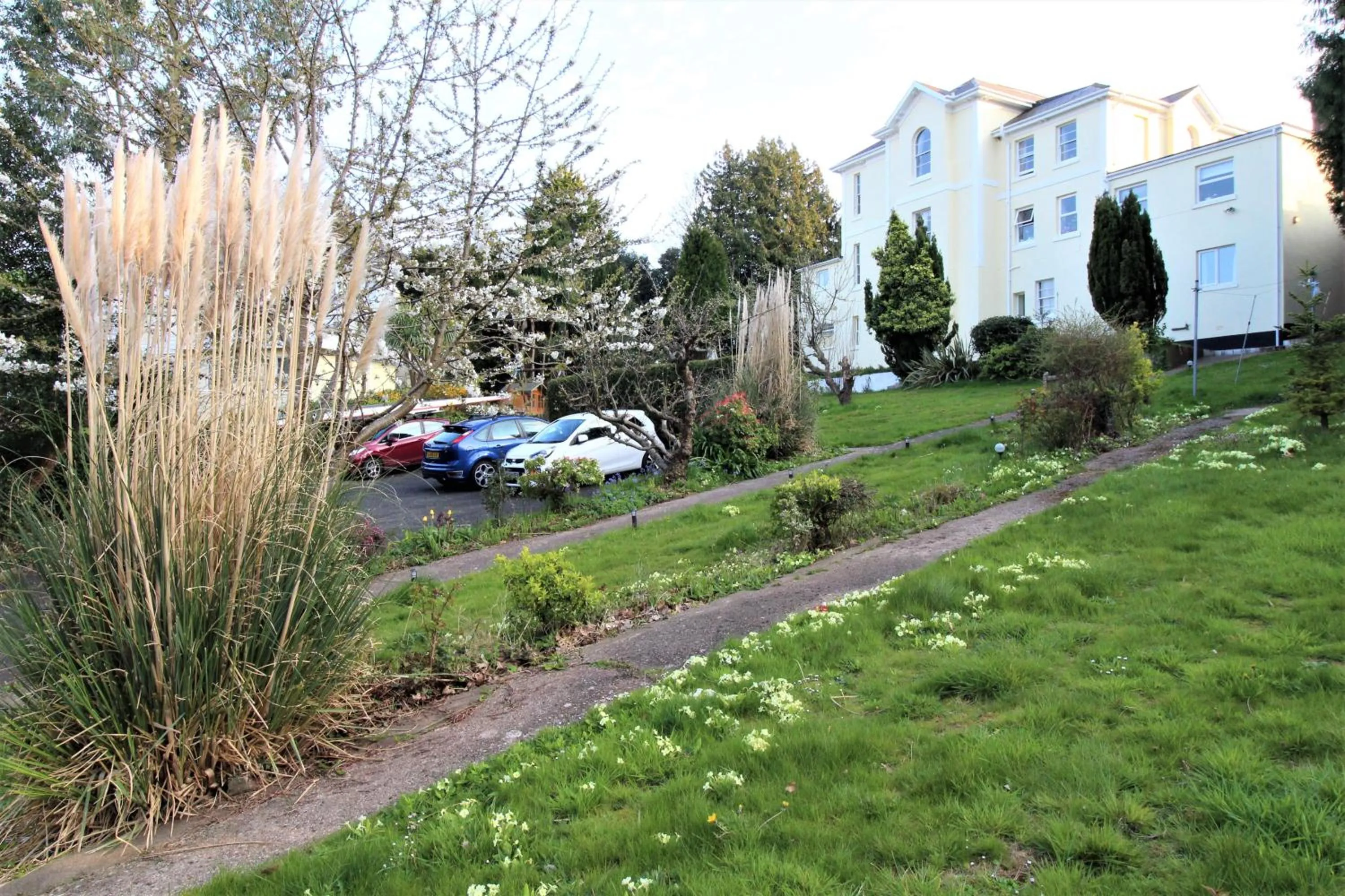 Property building in Chelston Dene Holiday Apartments
