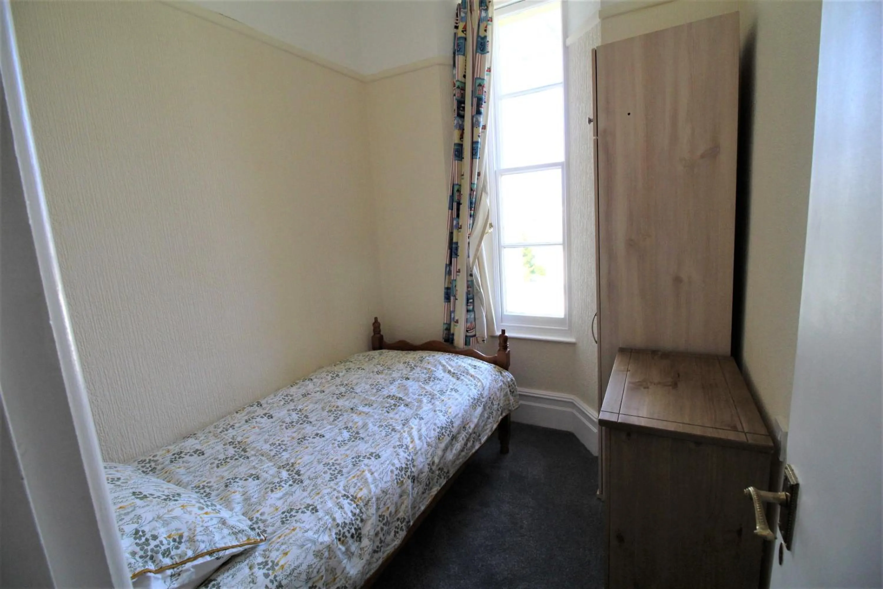Bedroom, Bed in Chelston Dene Holiday Apartments