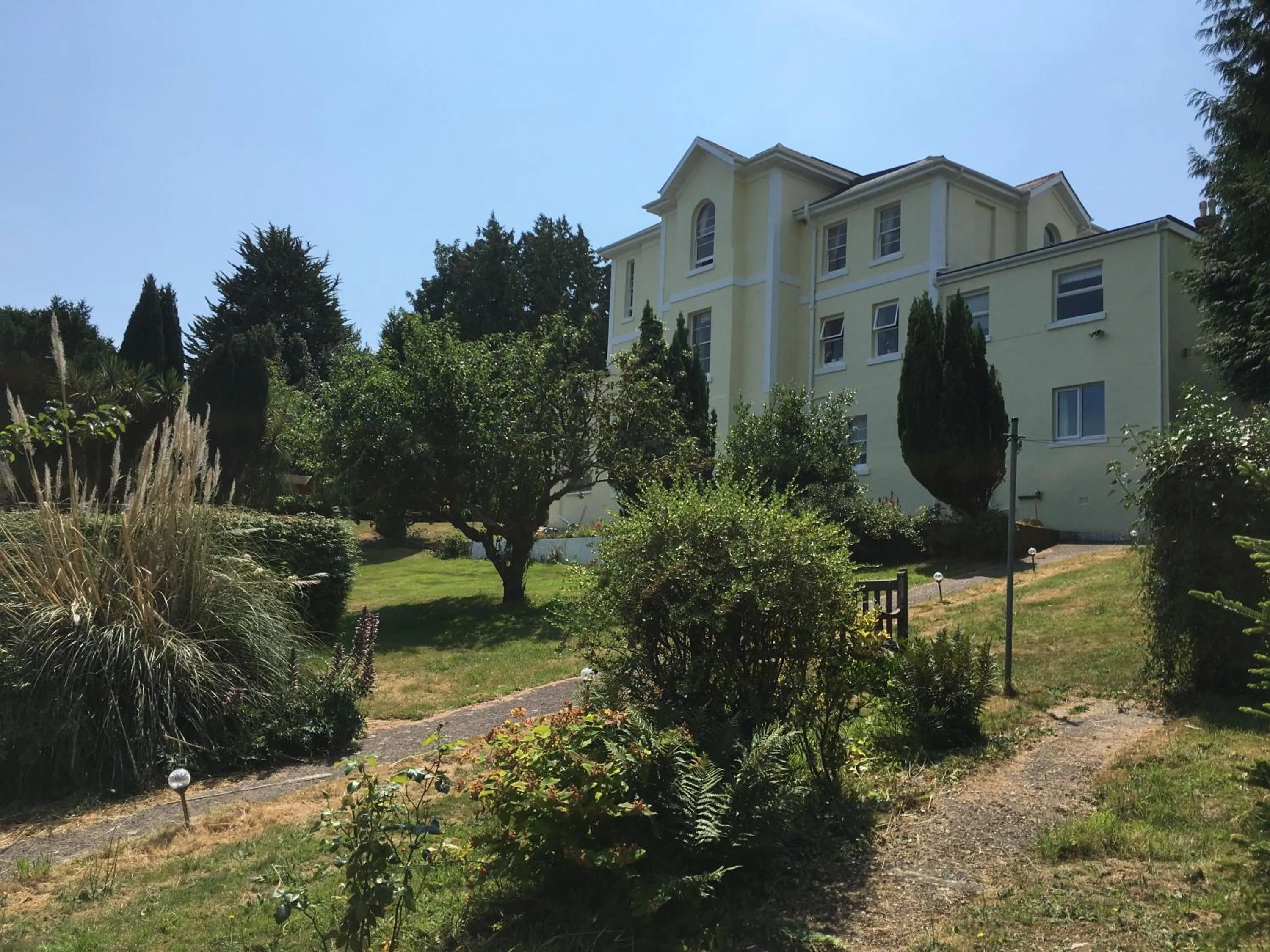 Property building in Chelston Dene Holiday Apartments