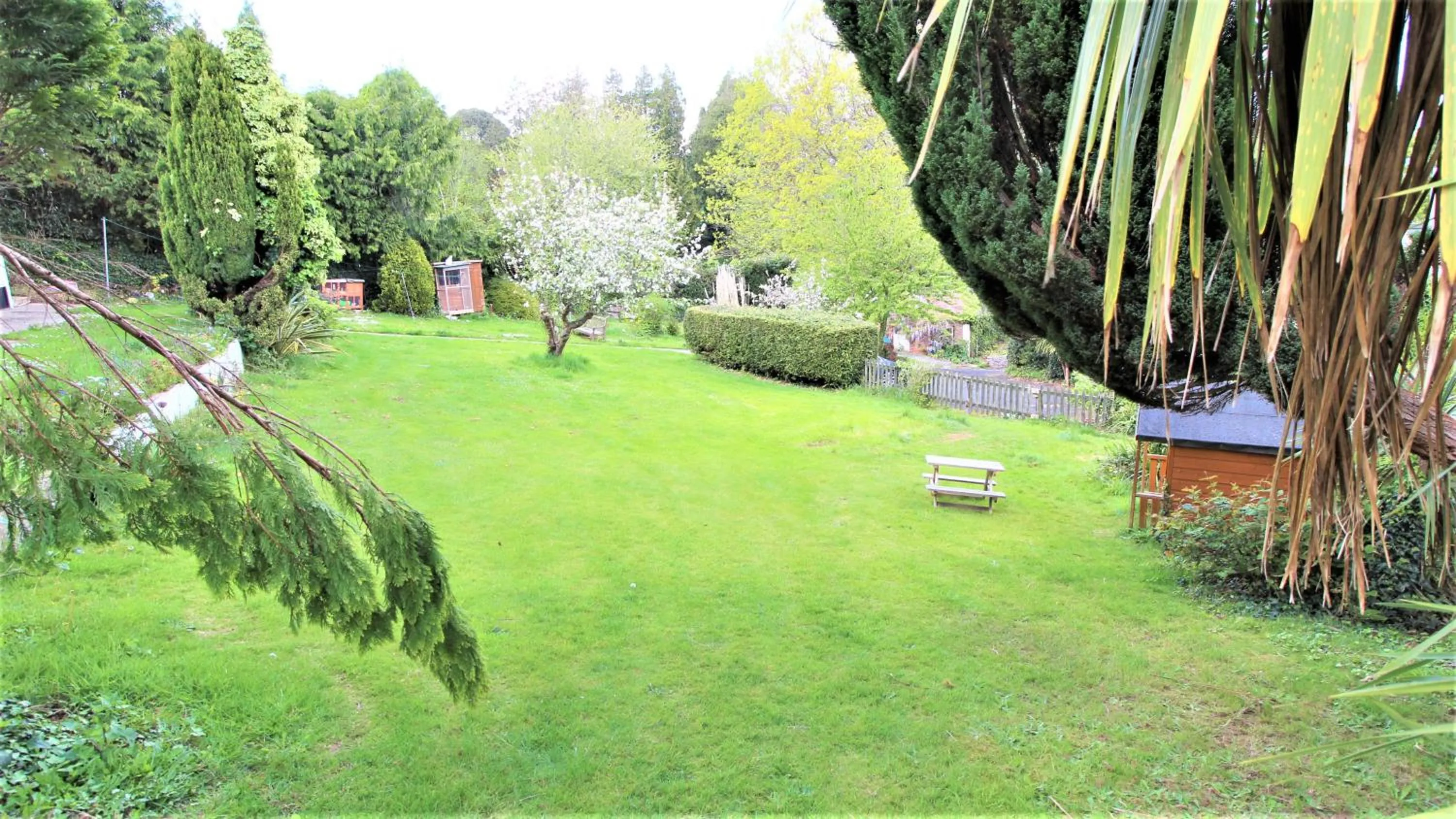 Property building in Chelston Dene Holiday Apartments
