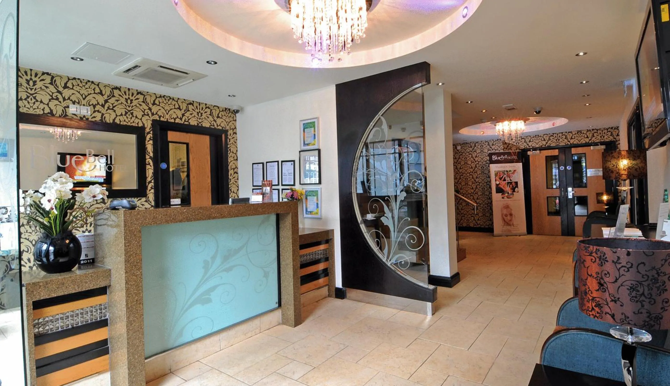 Lobby or reception in The BlueBell Hotel