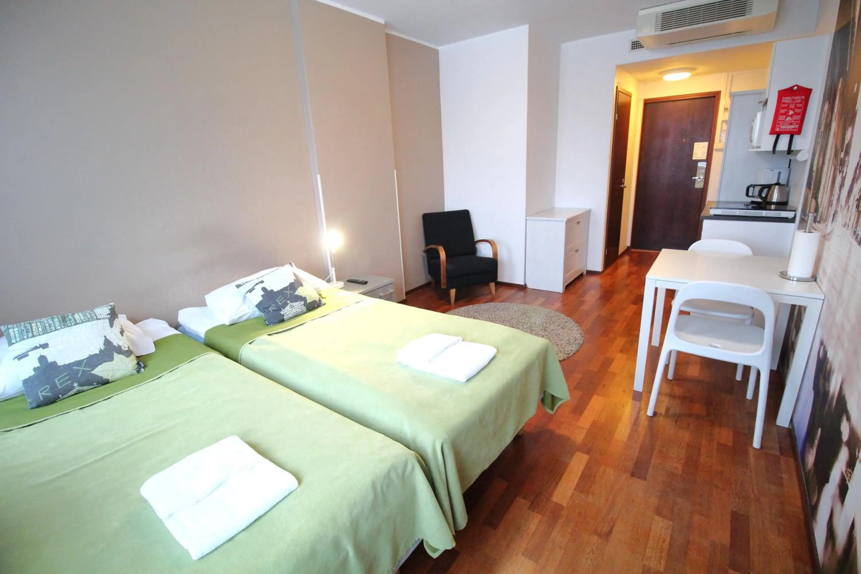 Photo of the whole room, Bed in Forenom Aparthotel Lahti