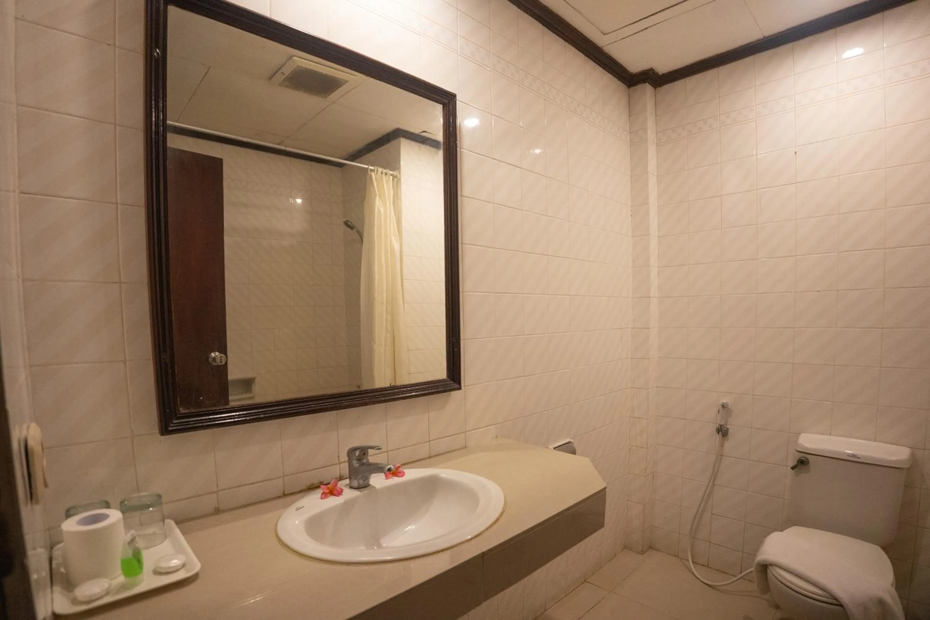 Shower in Bali Summer Hotel by Amerta