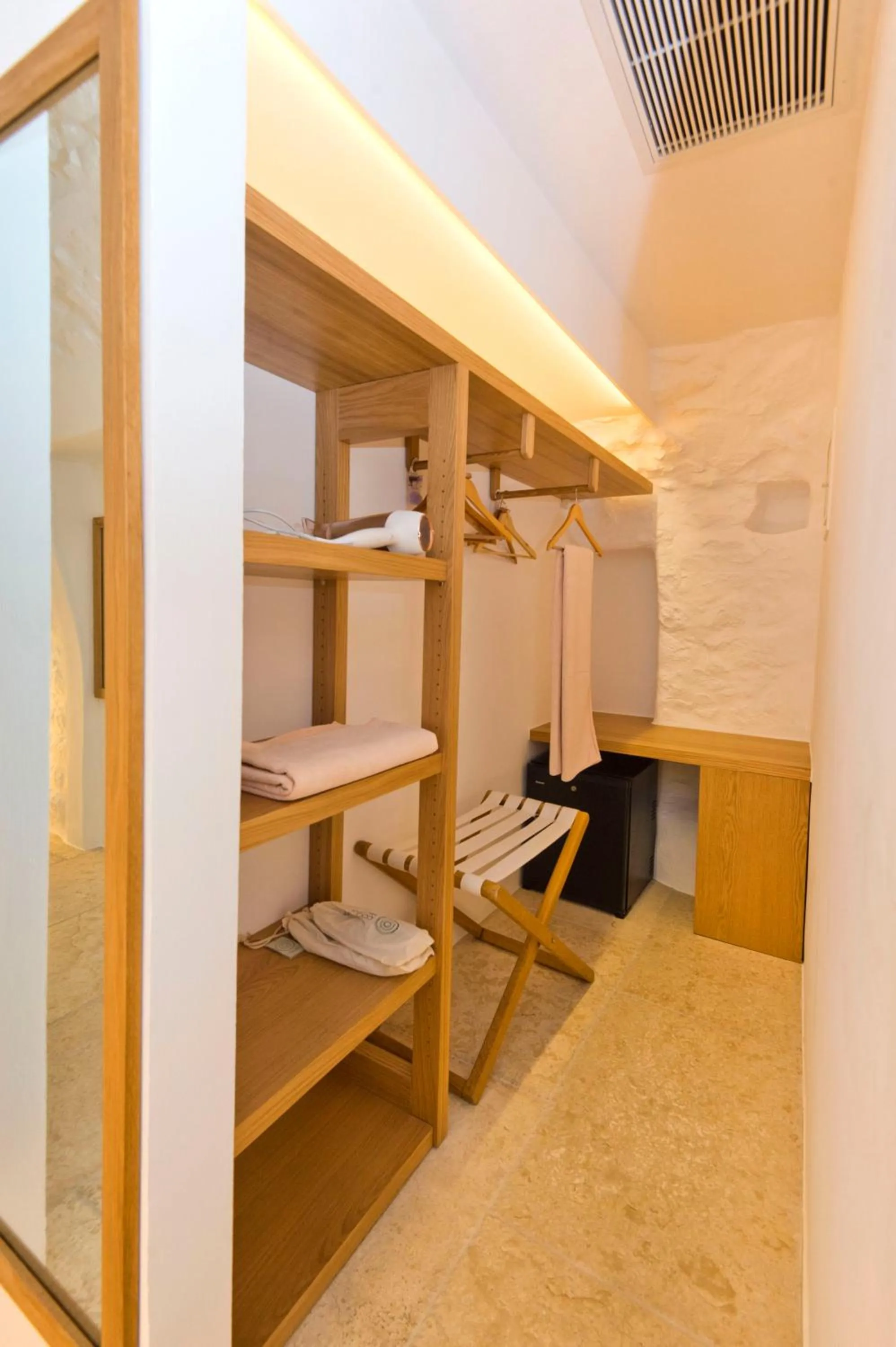 Bed in Pirgos Mavromichali