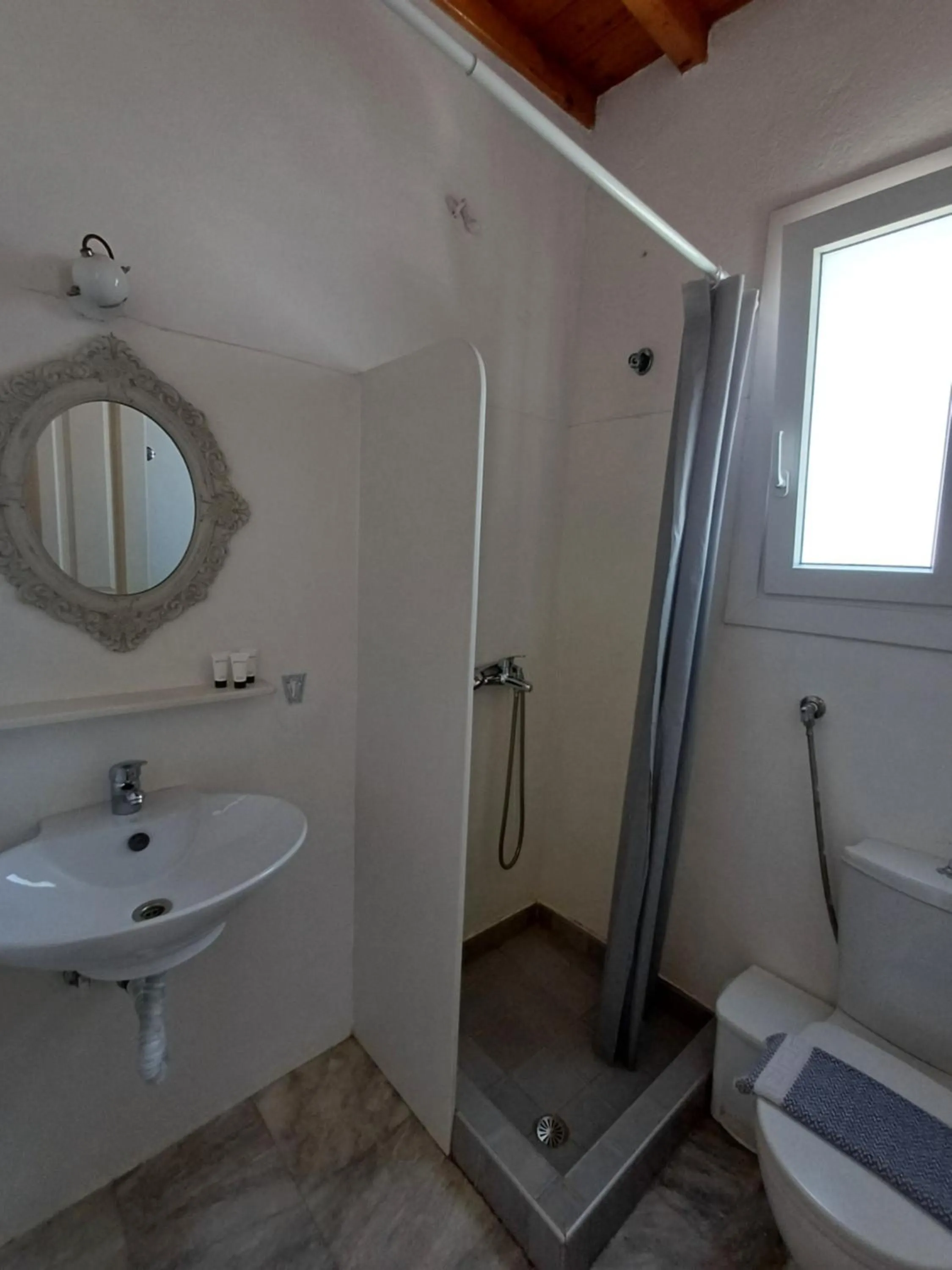 Bathroom in Manos Rooms